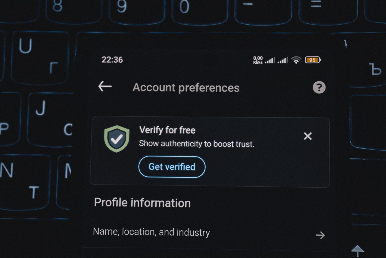 A smartphone screen showing a security verification alert