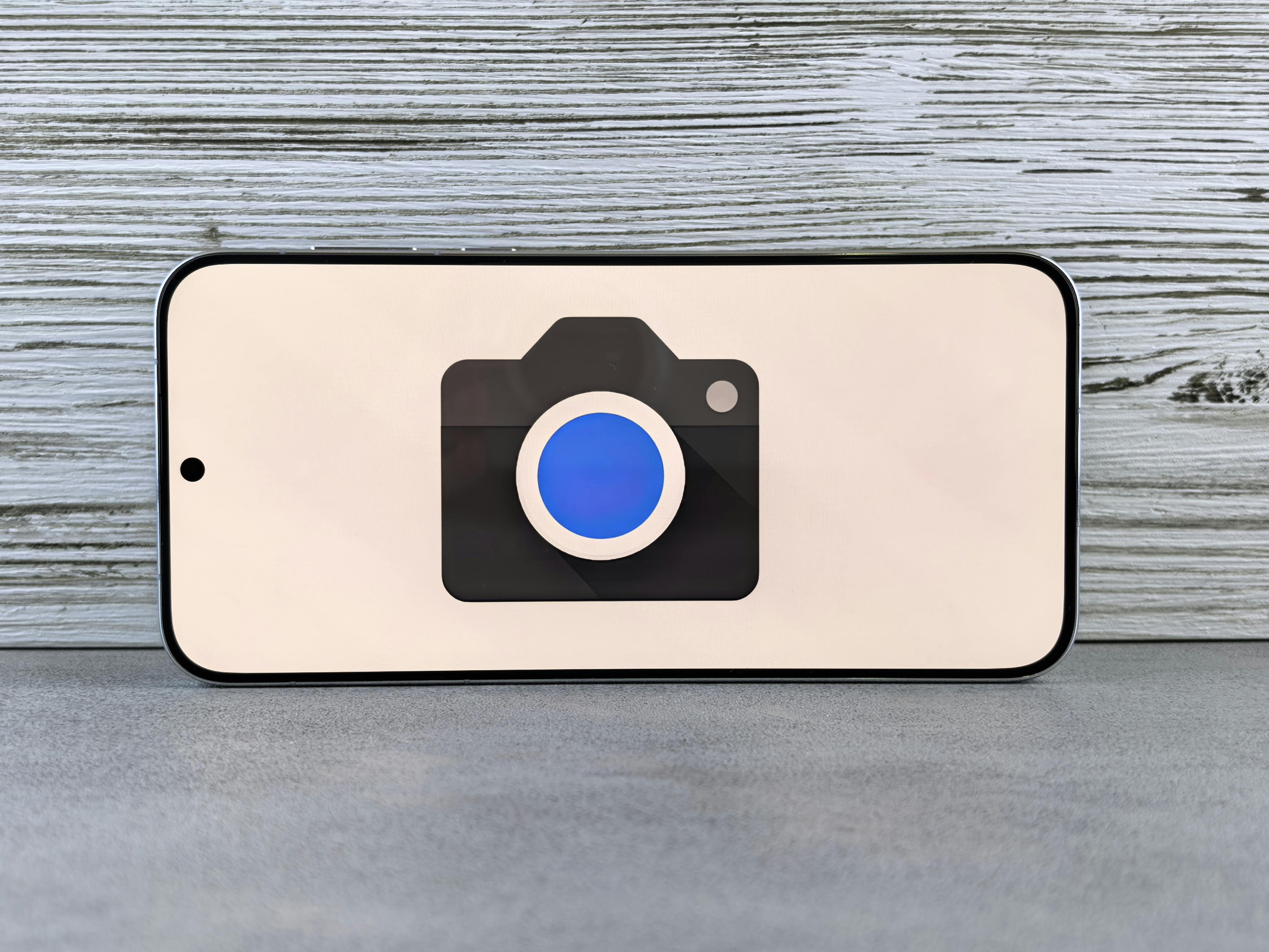 15 Best Free Icon Design Video Tutorials on YouTube — Photo by Andrey Matveev on Pexels