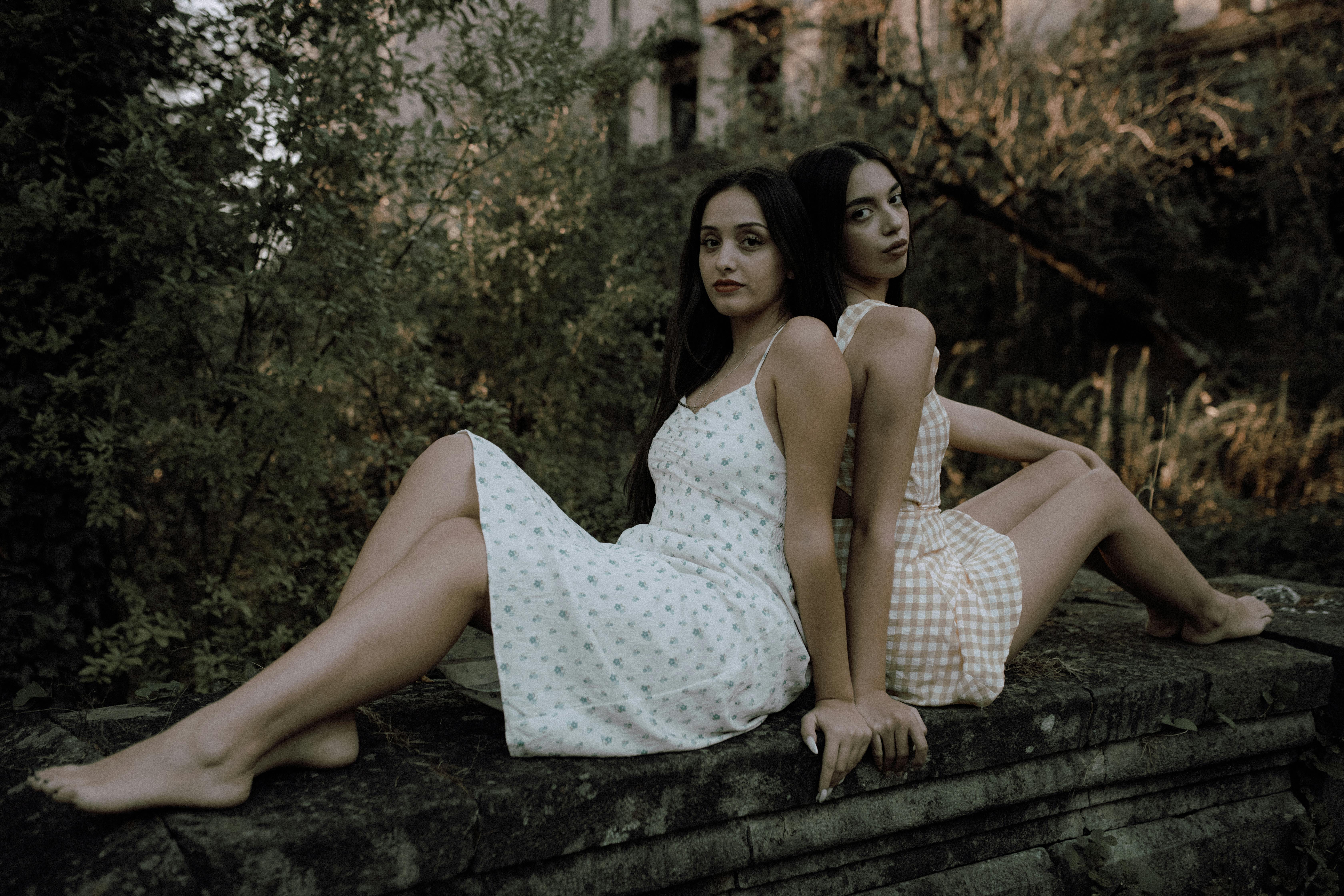 The Unexpected Correlation Between Click-Worthy Titles and Emotional Intelligence