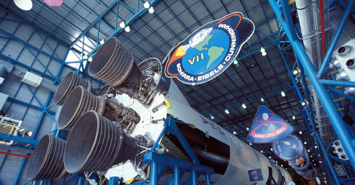 Tendencias Clave en Tecnología Espacial: Foco en Lanzadores Reutilizables