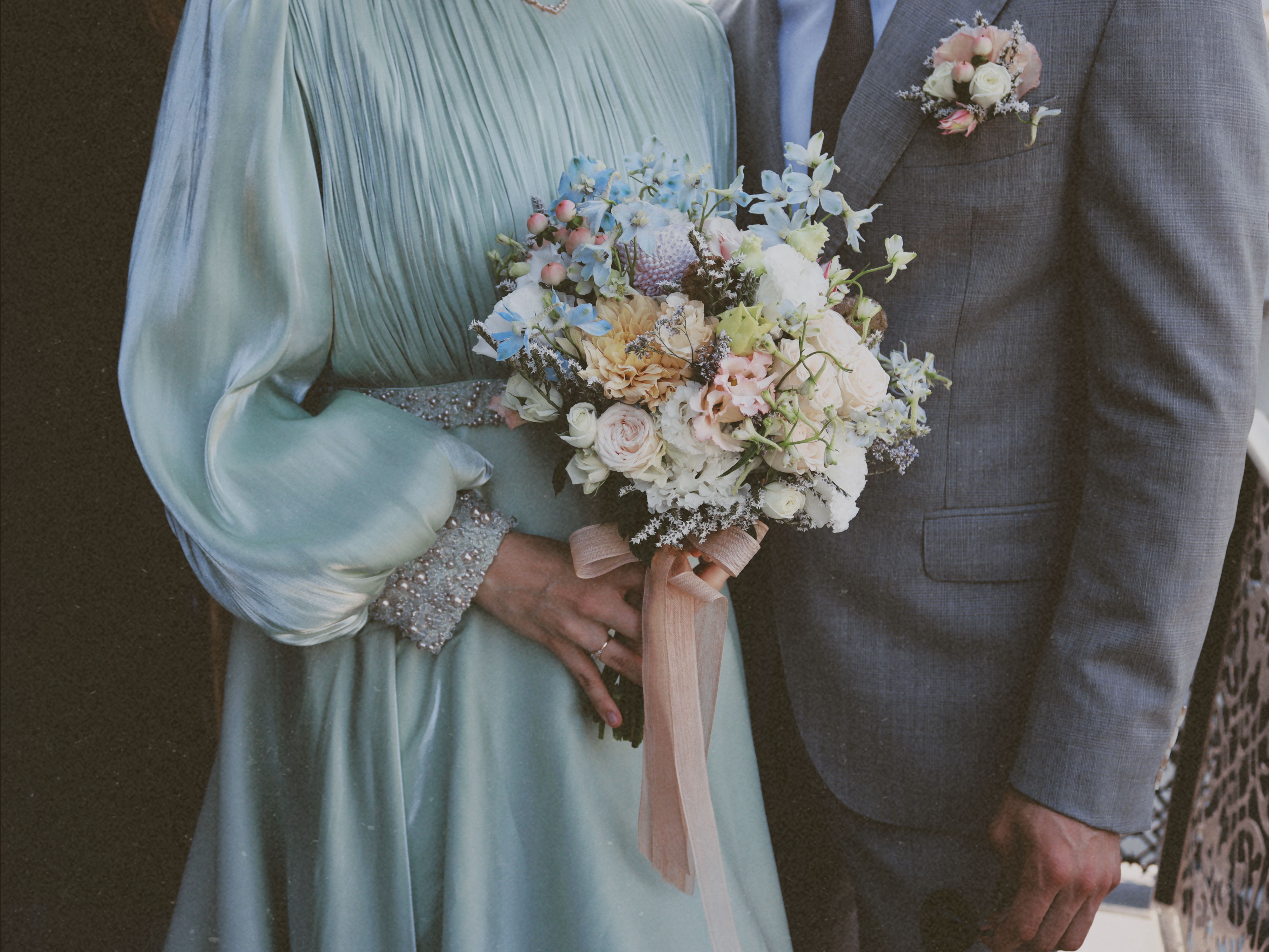 Taylor Swift Wedding Date Prompts Major Event To Reschedule — Report — Photo by Eda Yılmaz on Pexels