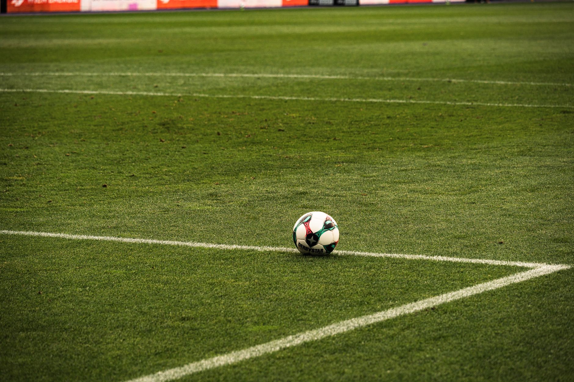 Best Soccer Ball for Beginners 2026: Train Like the Pros