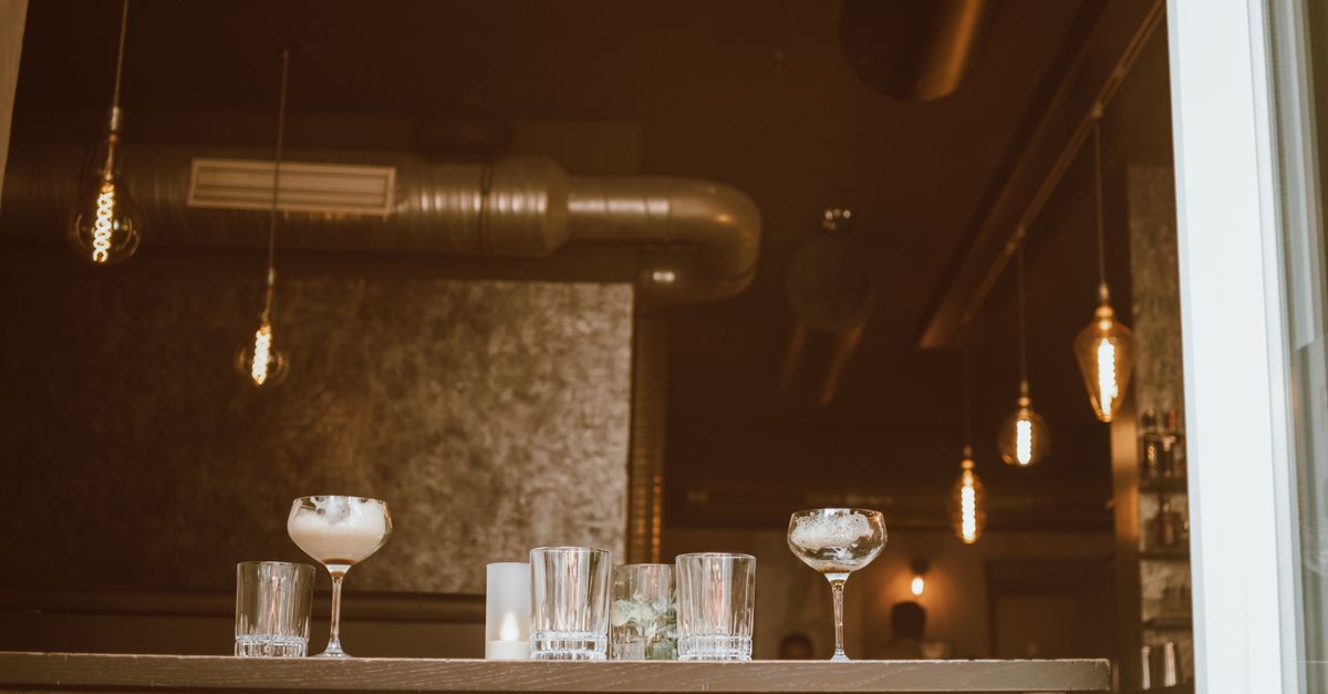 Bar Vitrine Møntergade: Guide til menu, stemning og produkter via findmenukort.dk