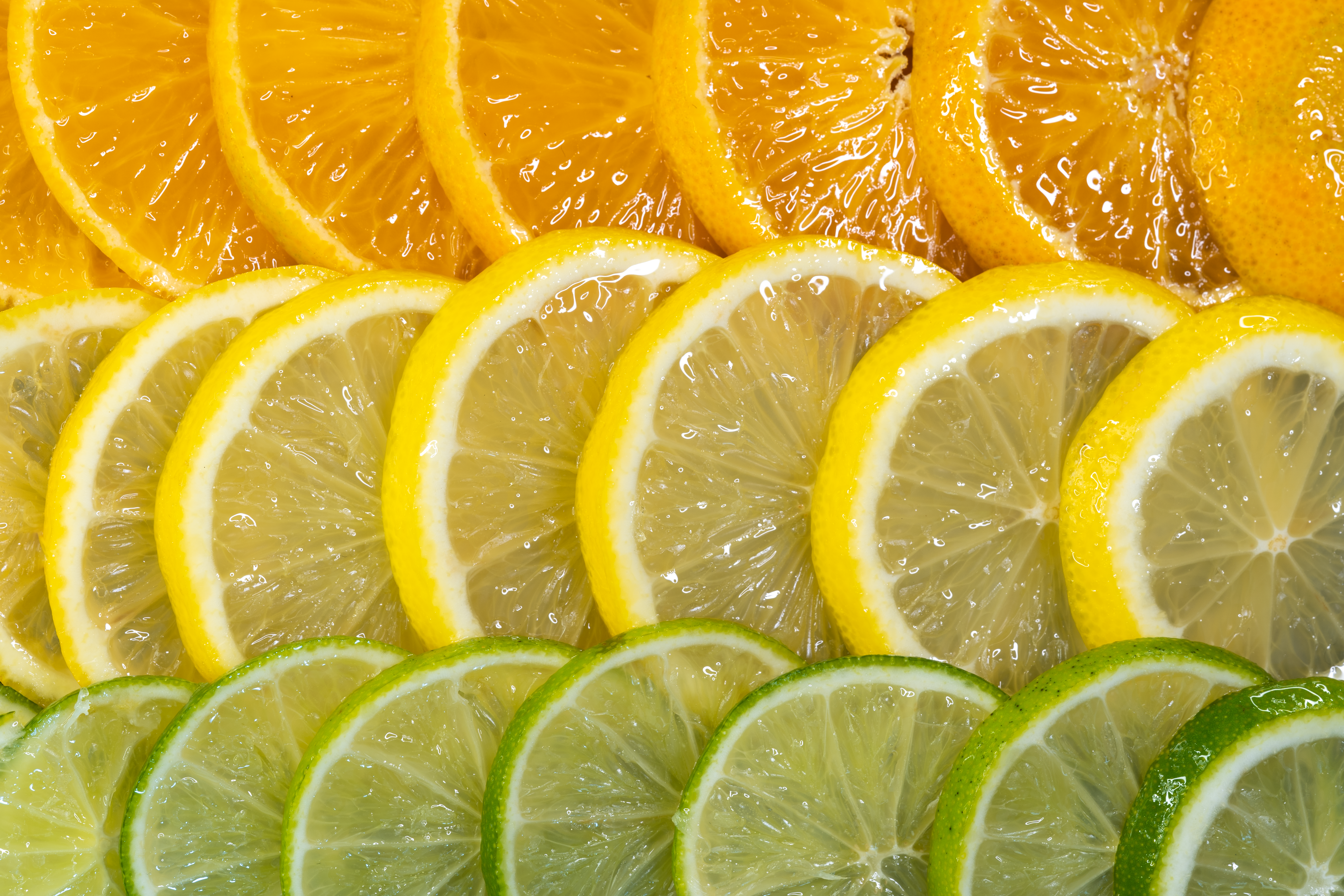 vitamina c natural com melhor absorção 4. Pimentão Vermelho: A Maior Fonte entre