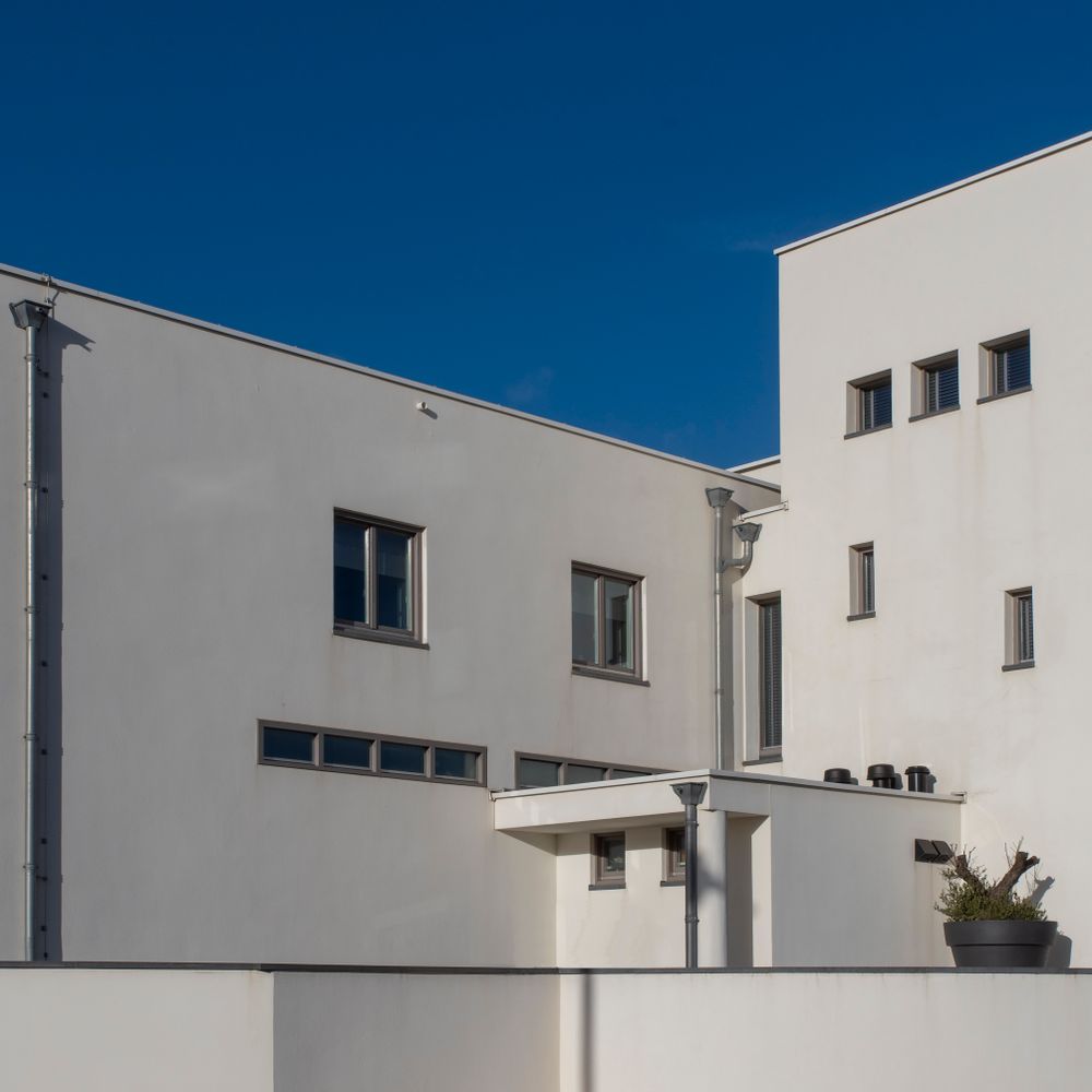 Masonry and Render Painting in Mayfair — the finished result after a professional repaint