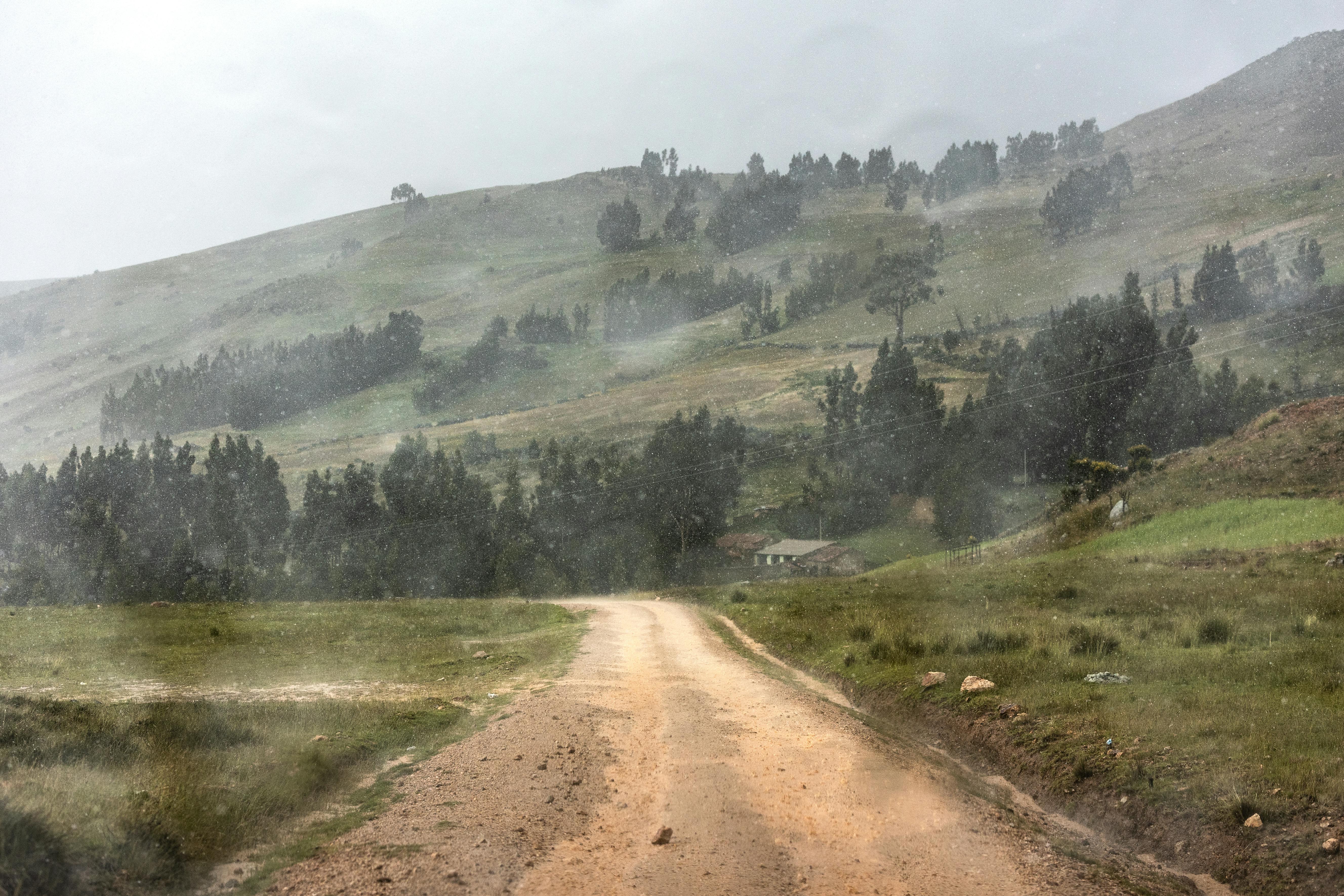 Storm Threat Grows For Ohio And Tennessee Valleys Friday