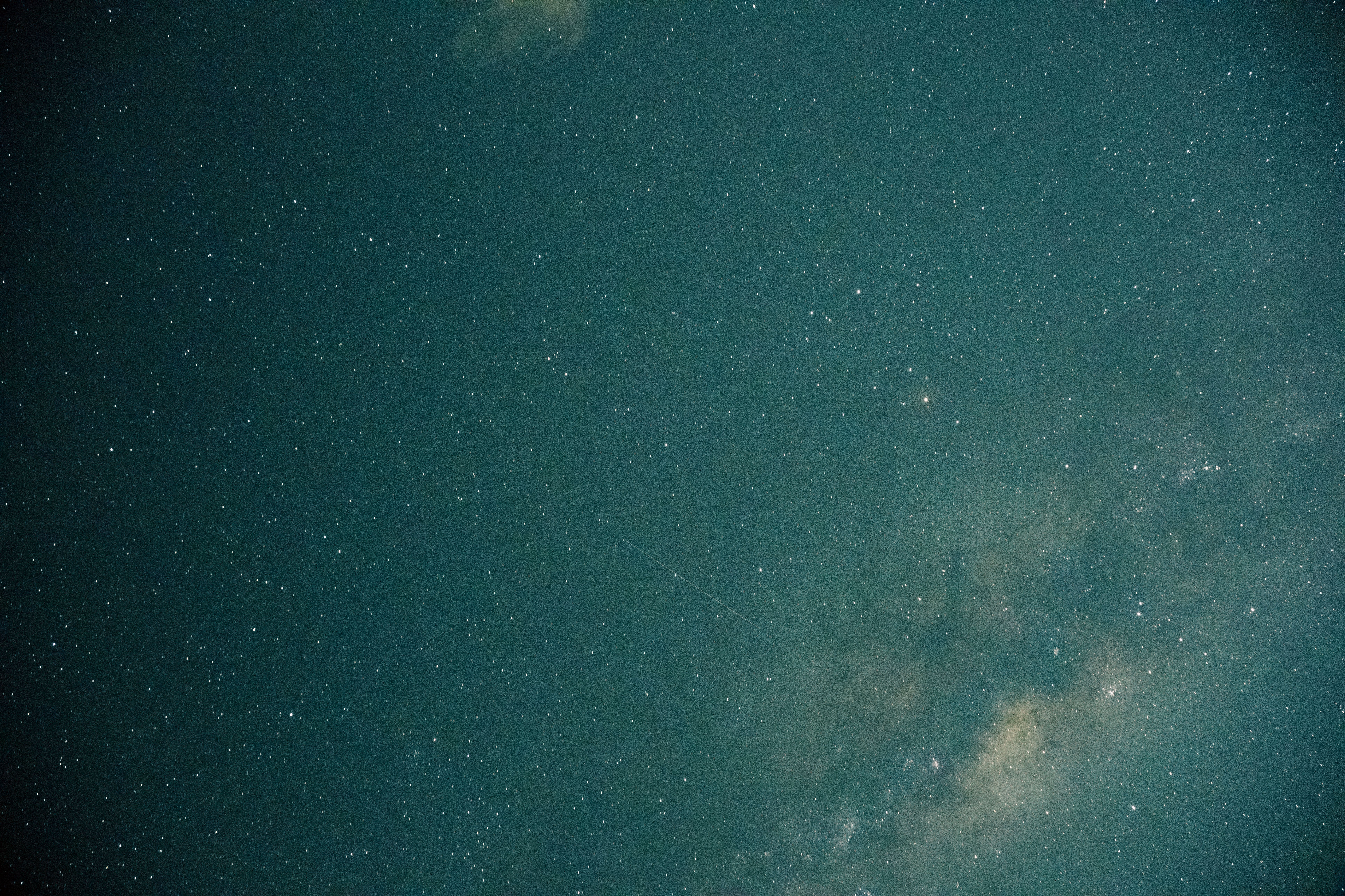 CDG-2: la galaxia casi invisible que redefine la búsqueda de materia oscura en el cosmos