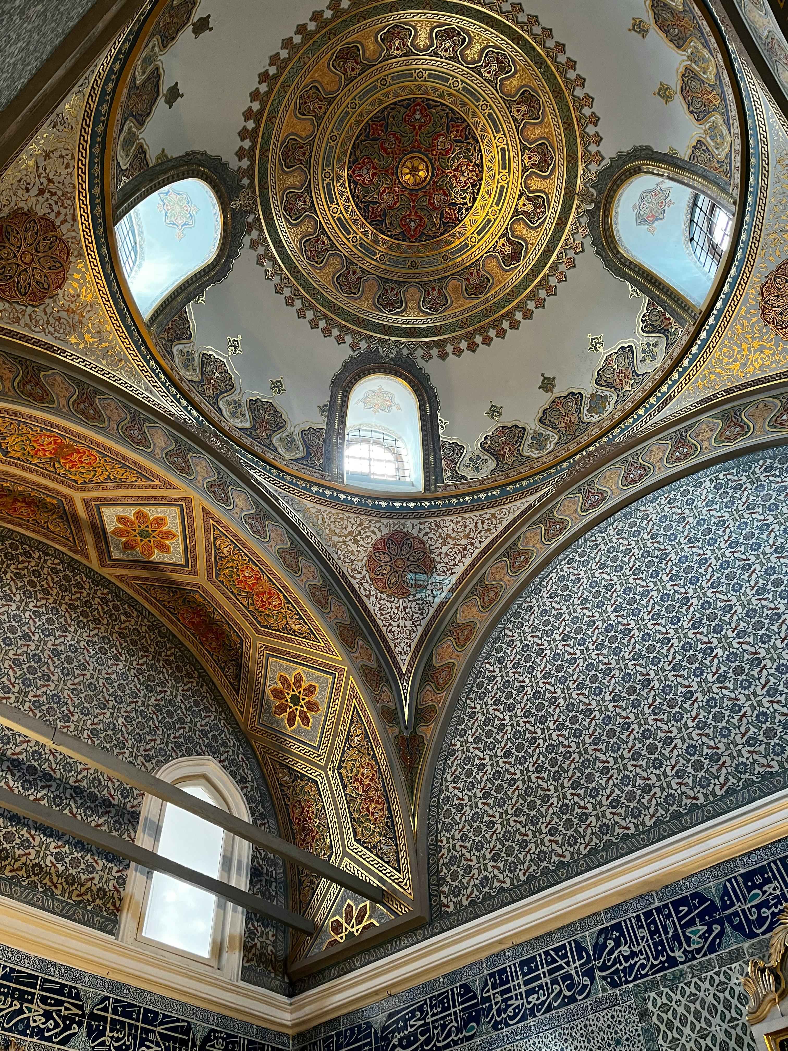 Porno, seni sikish. Strogino ichida porno