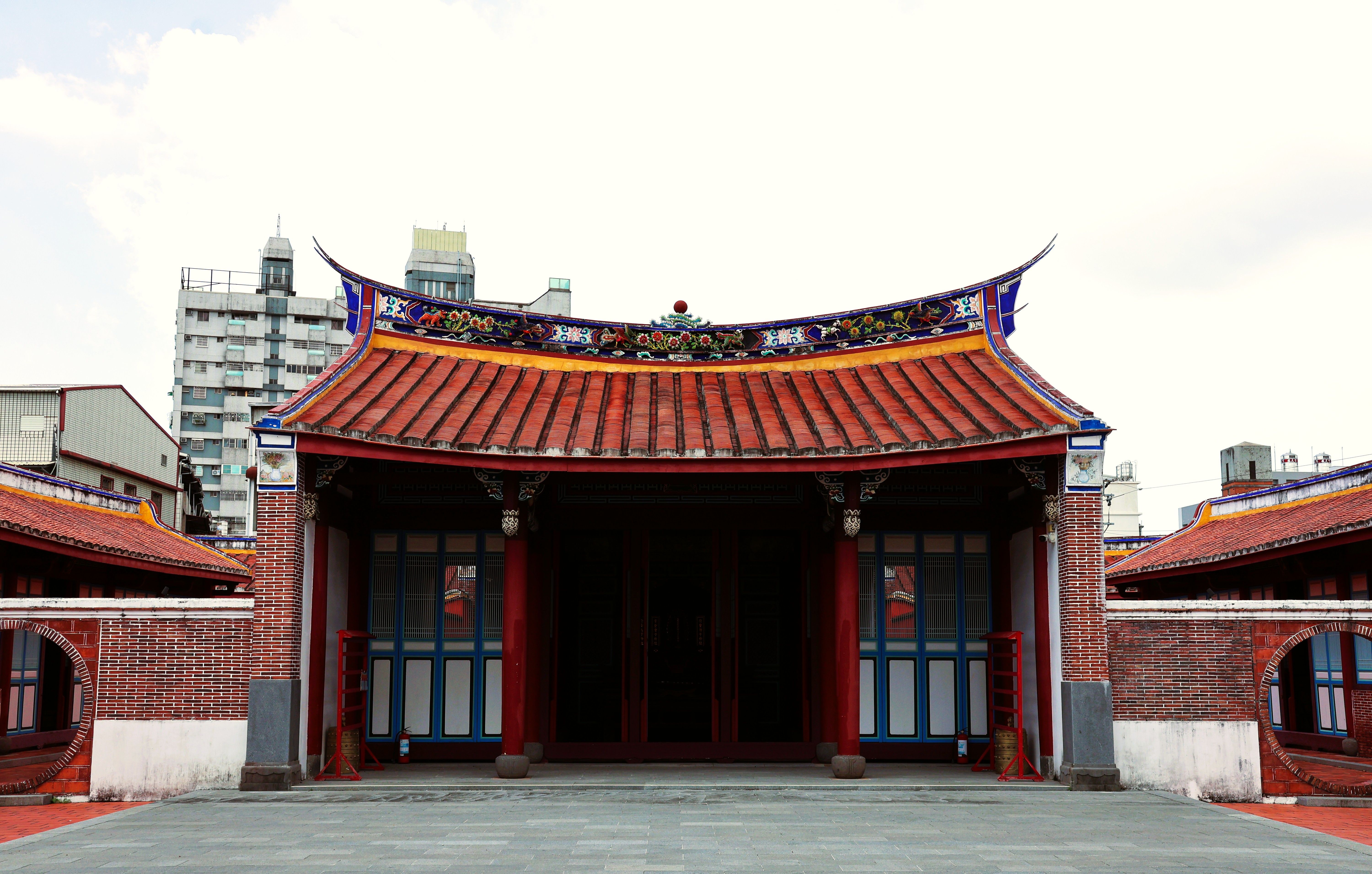 賴清德初一參拜龍山寺 呼籲朝野速通過國防與總預算