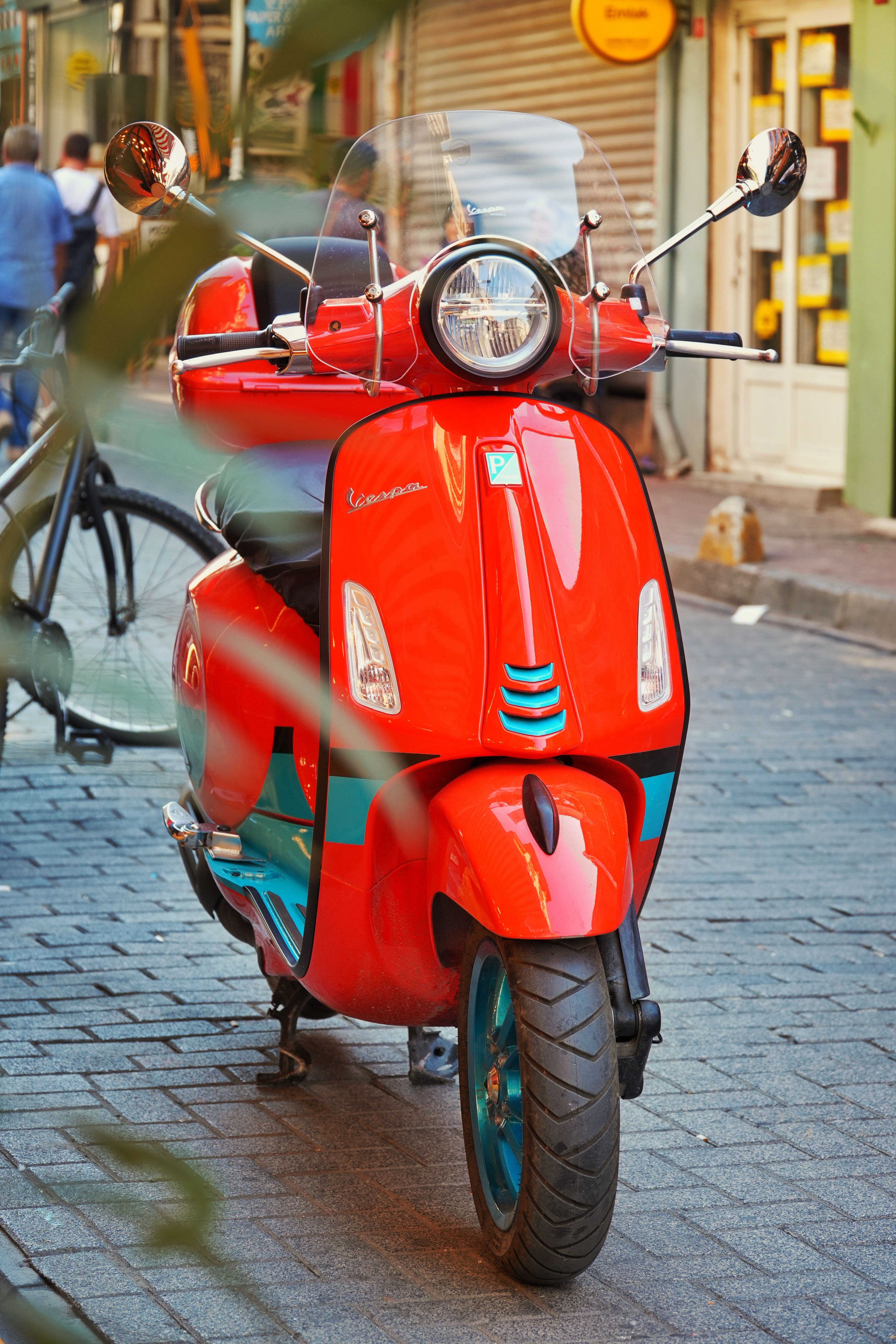Photo Red Motor Scooter · Free Stock Photo