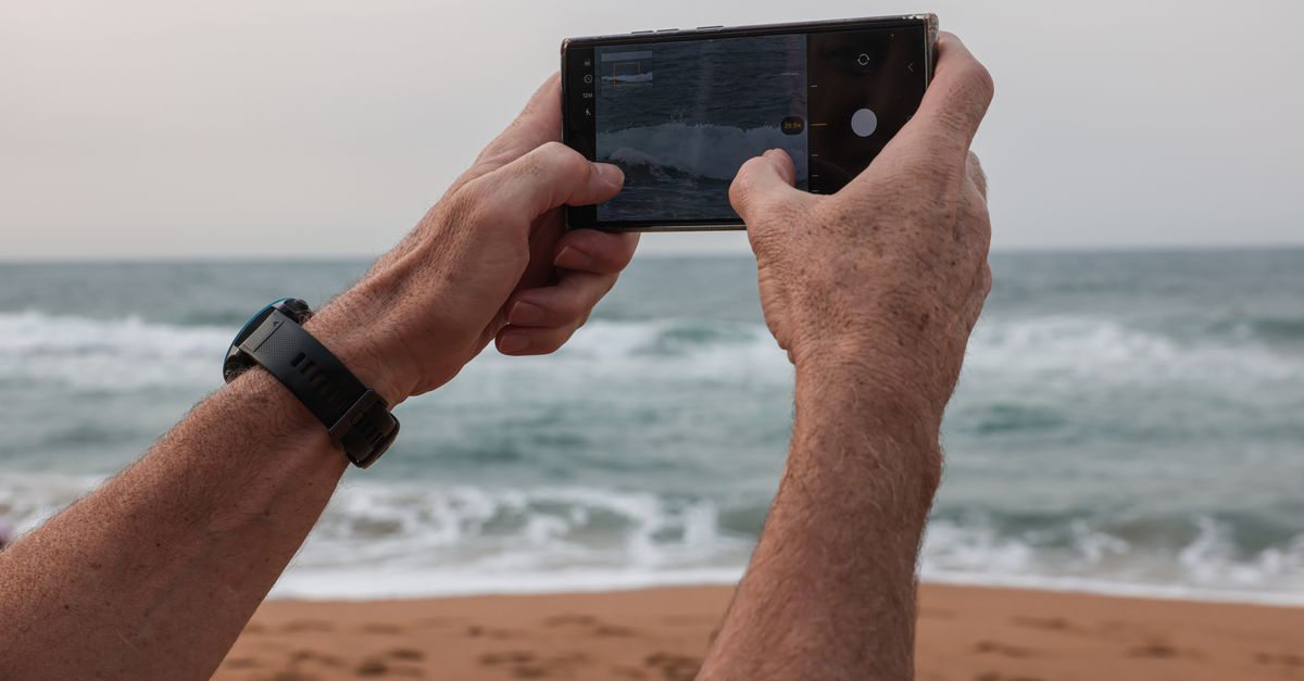 Essential Steps to Become a Successful Photographer
