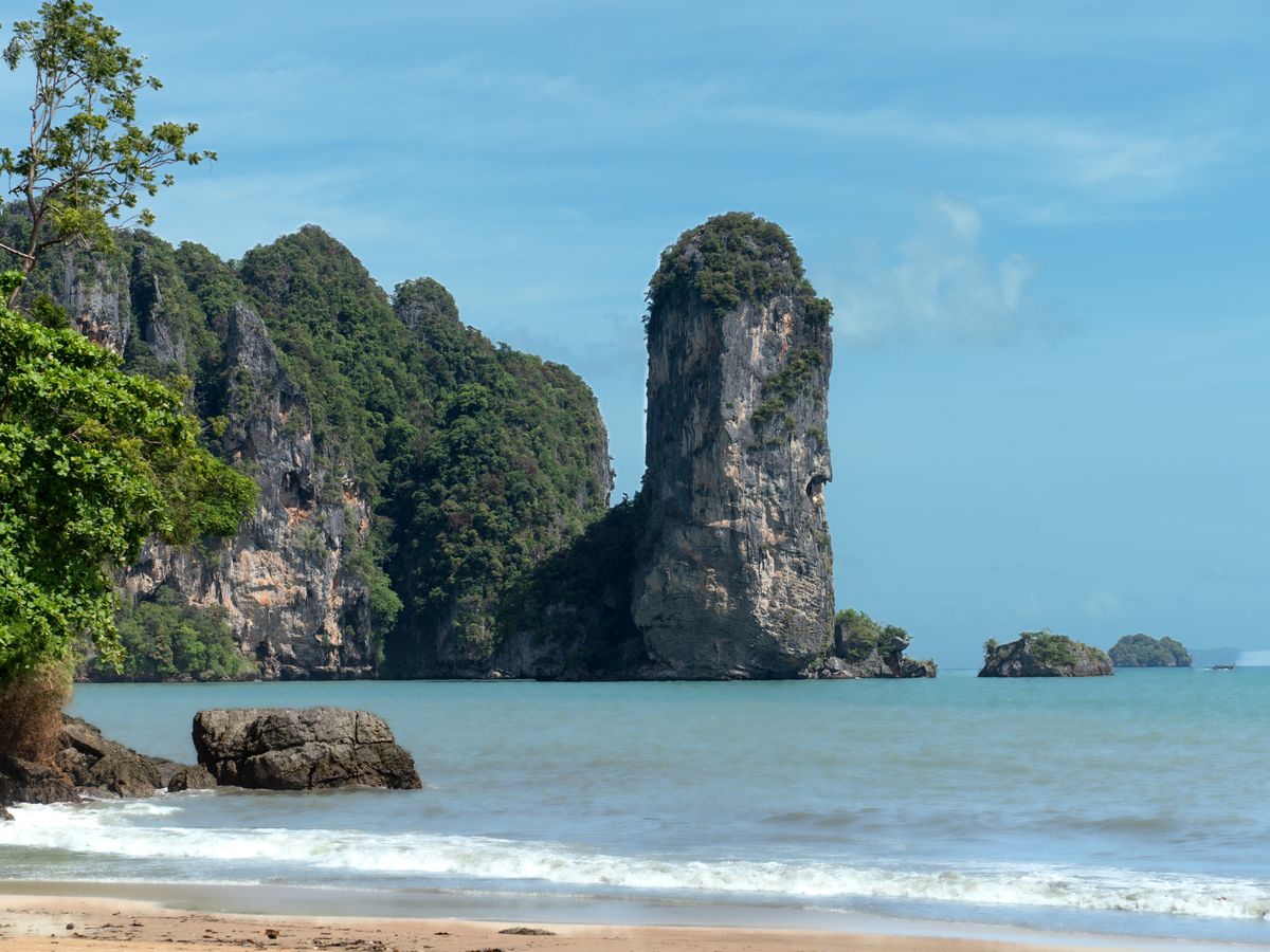 8 Day Rebalancing Muay Thai, Yoga & Massage Retreat in Thailand 3