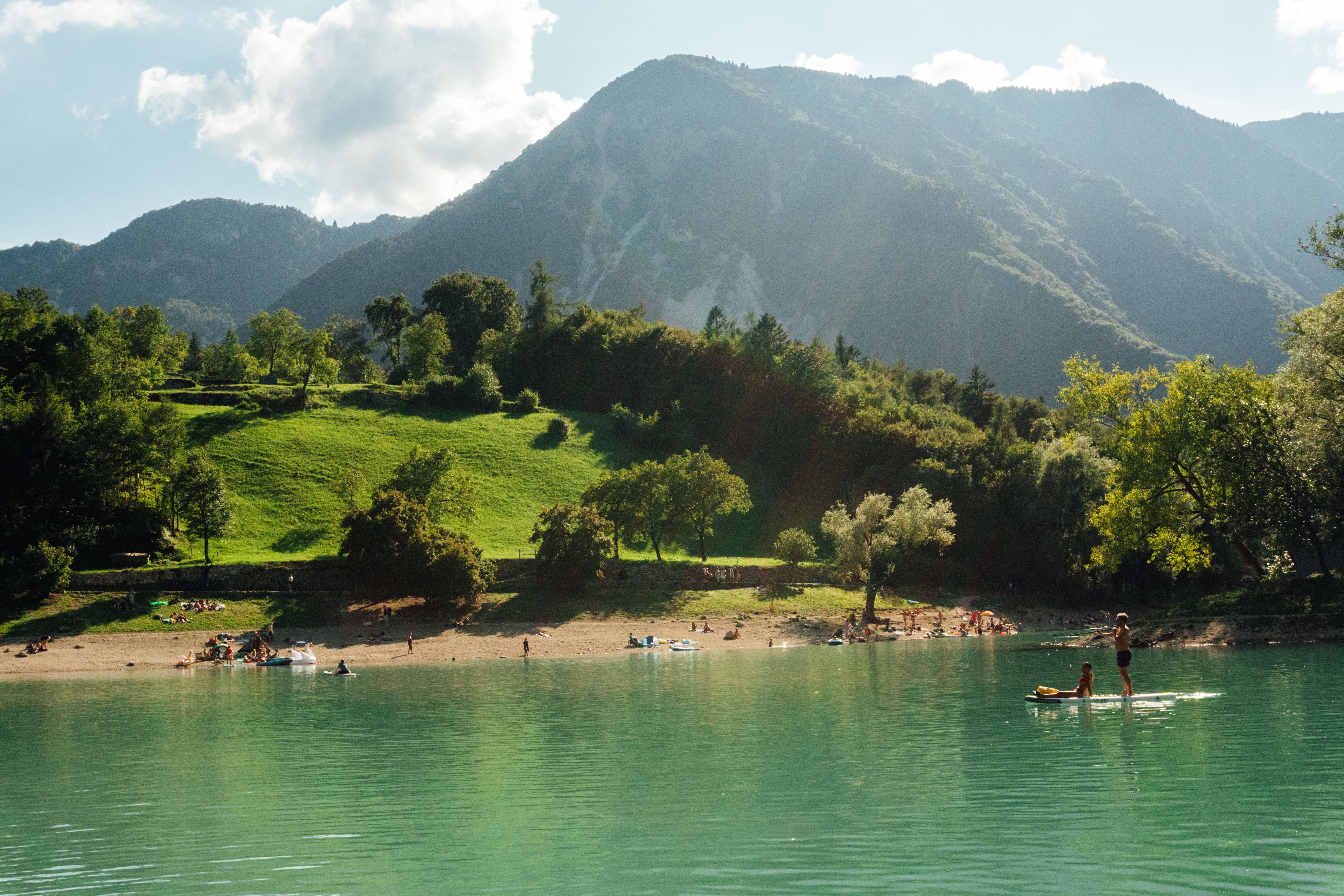 Familienurlaub Europa 2026: Warum eine Rundreise die beste Wahl ist – und wie du dein Budget clever schützst!