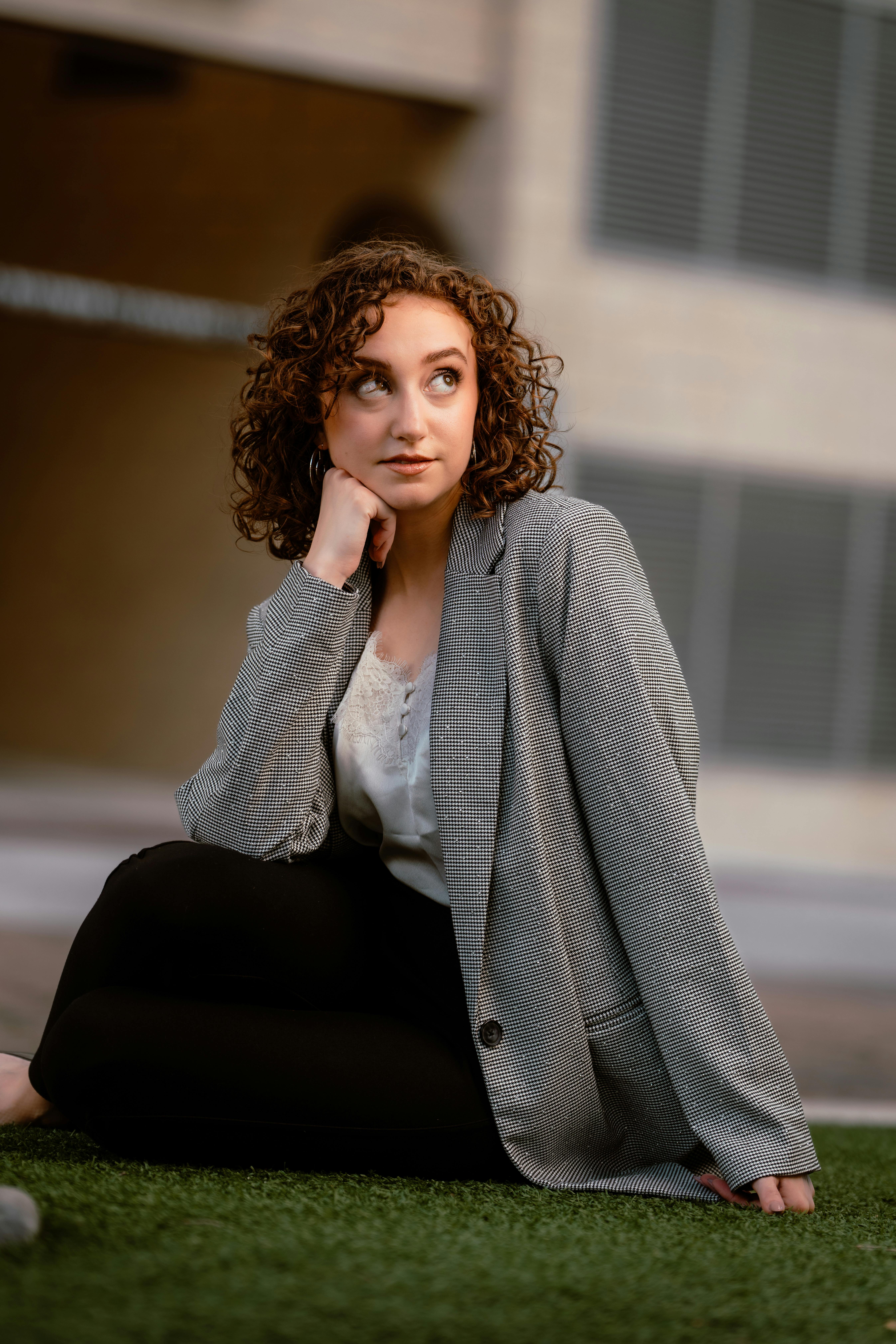 grátis Foto profissional grátis de adulto jovem, ao ar livre, arquitetura Foto profissional