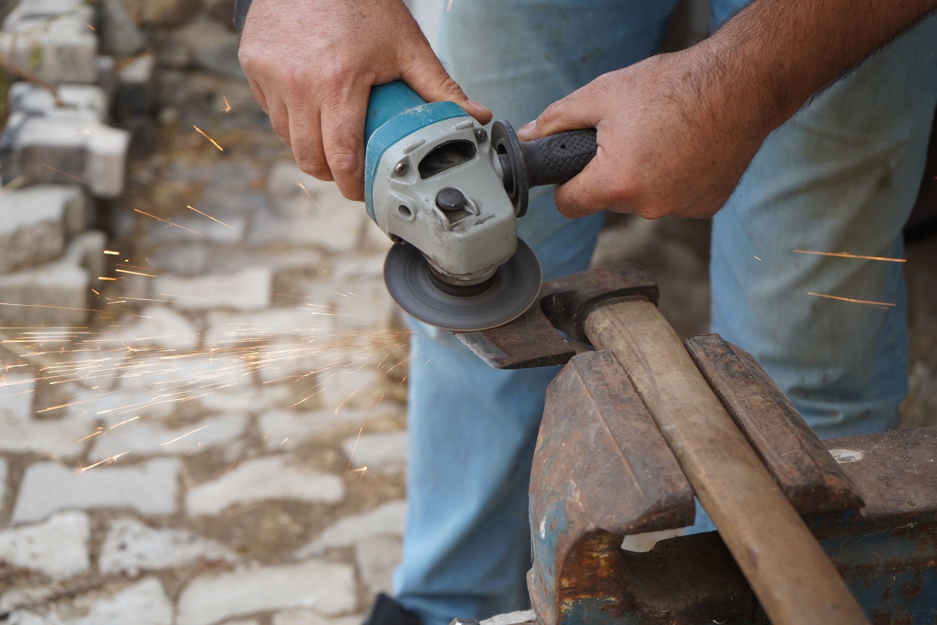 Best Angle Grinders 2026: 4.5-In, 7-In & Cordless Picks
