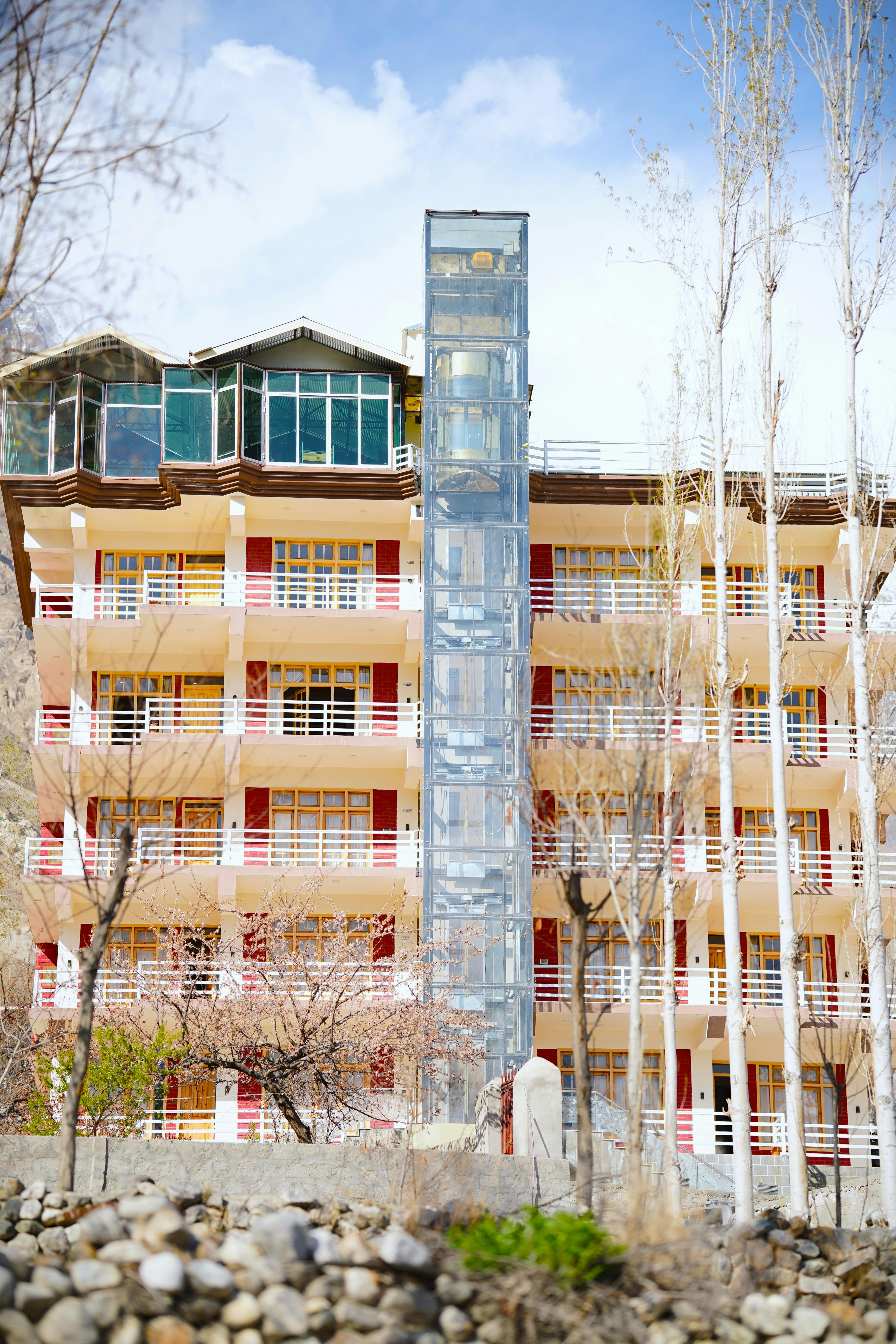 Gilgit Serena Hotel - Photo 1