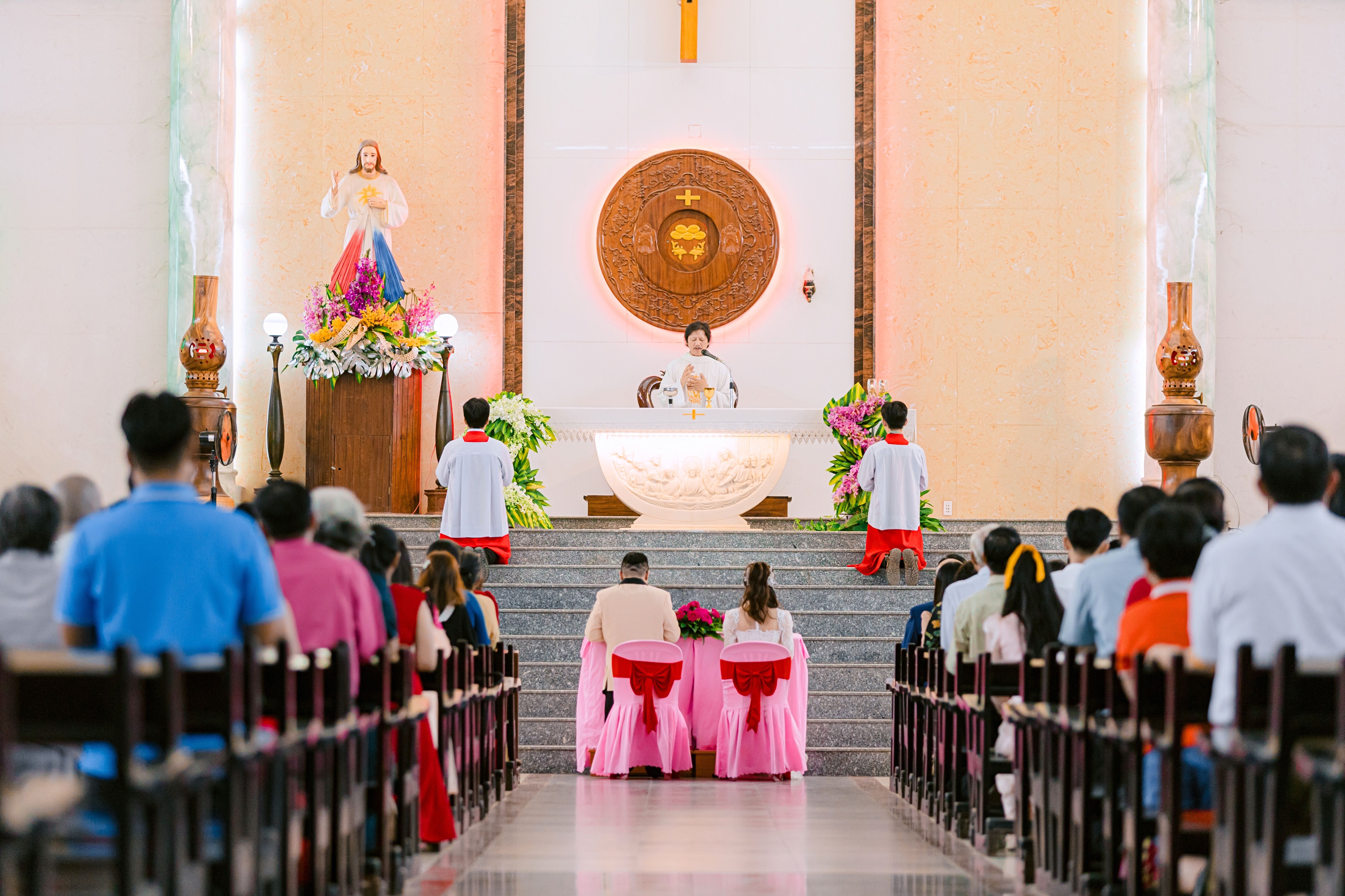 catholic mass free images