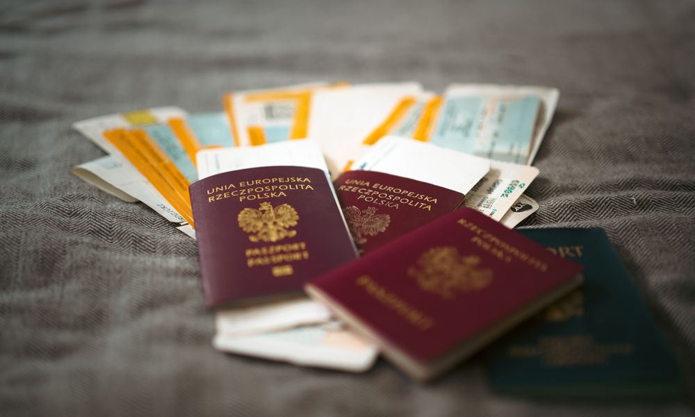passport control visa immigration checkpoint