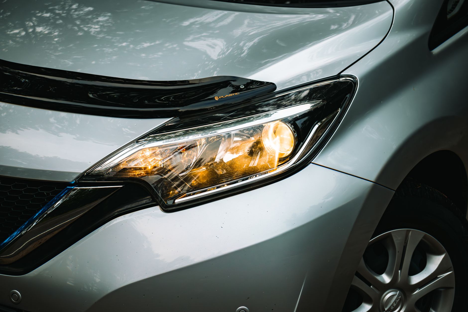 Best LED Headlight Bulbs 2026 — H11 and 9005 LED Conversion Kits Ranked