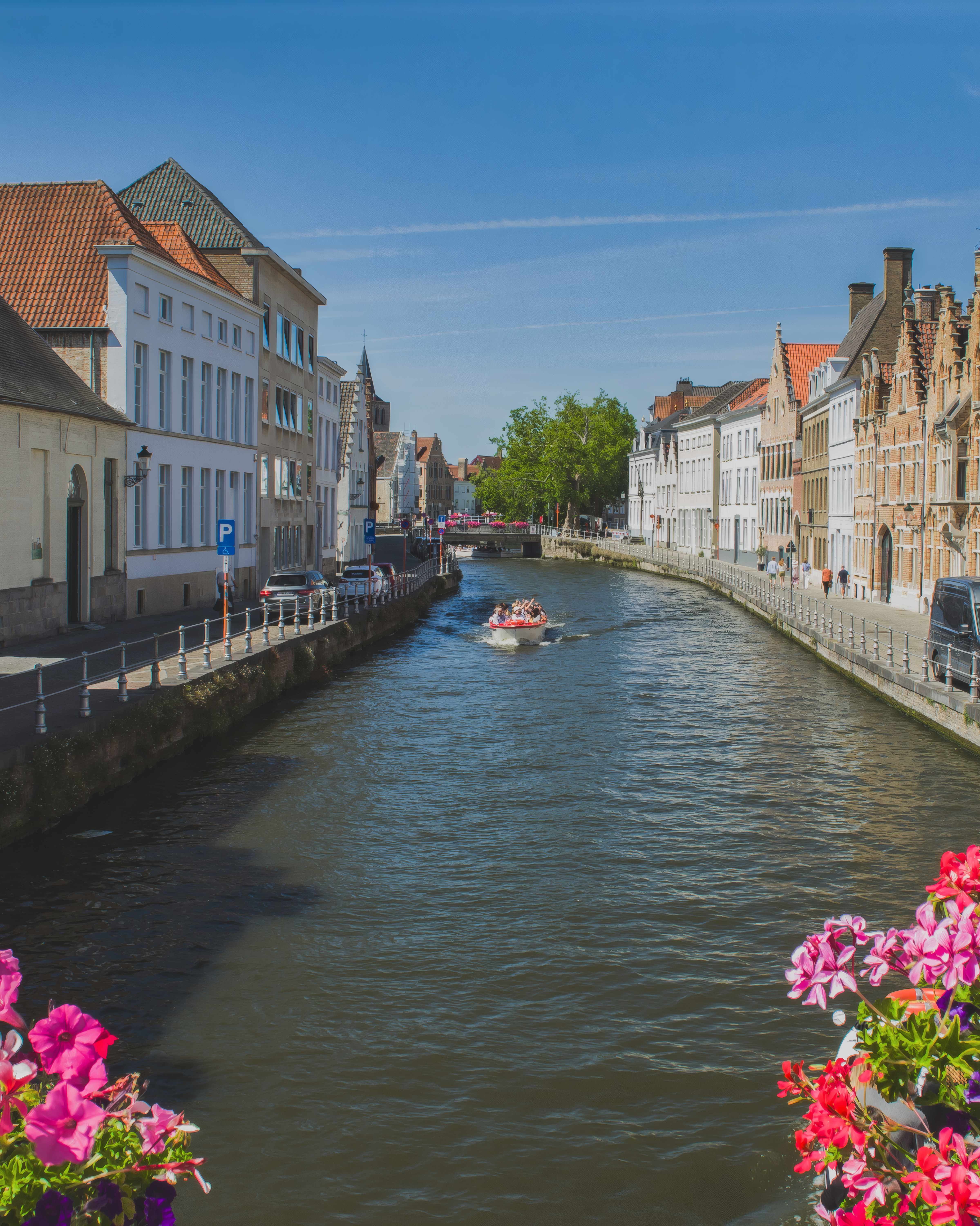 ARES Scholarship, canal in Bruges Belgium