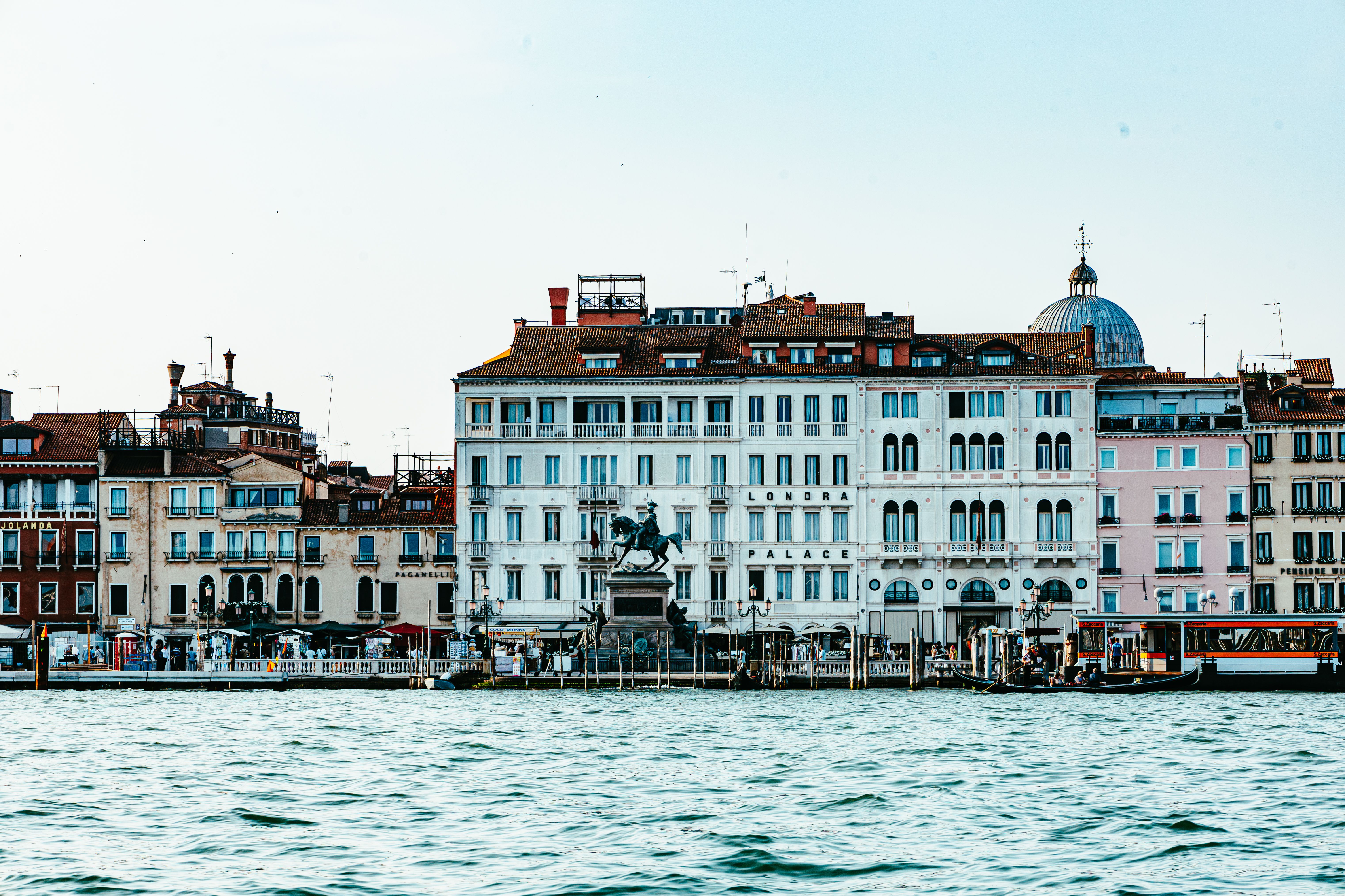 Riva degli Schiavoni Promenade
