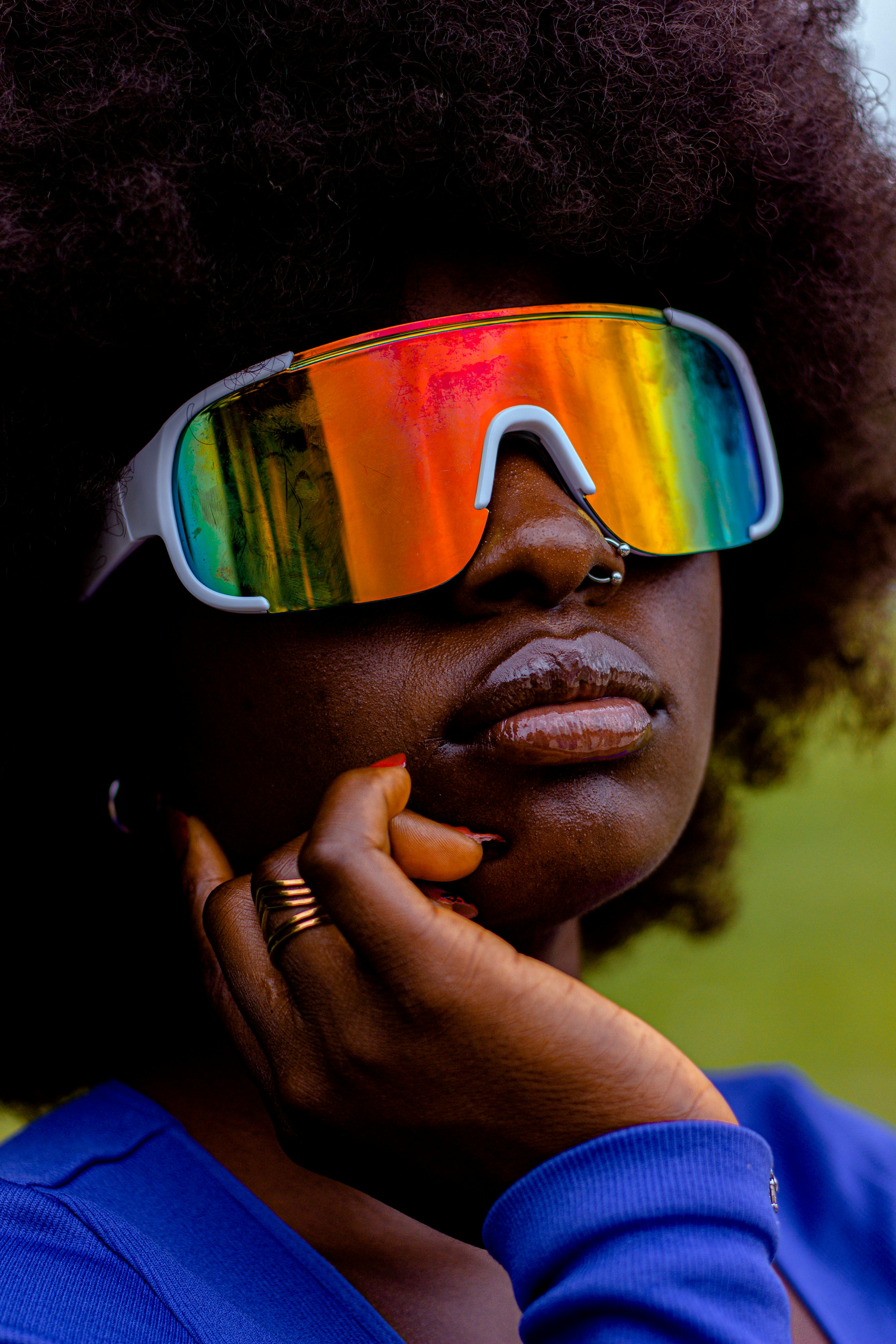 Saturday Citations: Black hole flare unprecedented; the strength of memories; bugs on the menu