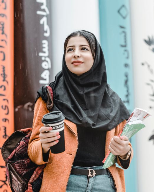 Outfit Hijab Kasual untuk Kuliah Sehari-hari Outfit Hijab Kasual untuk Kuliah Sehari-hari