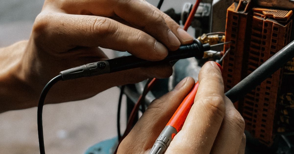 Cómo contratar profesionales para el hogar en Chile