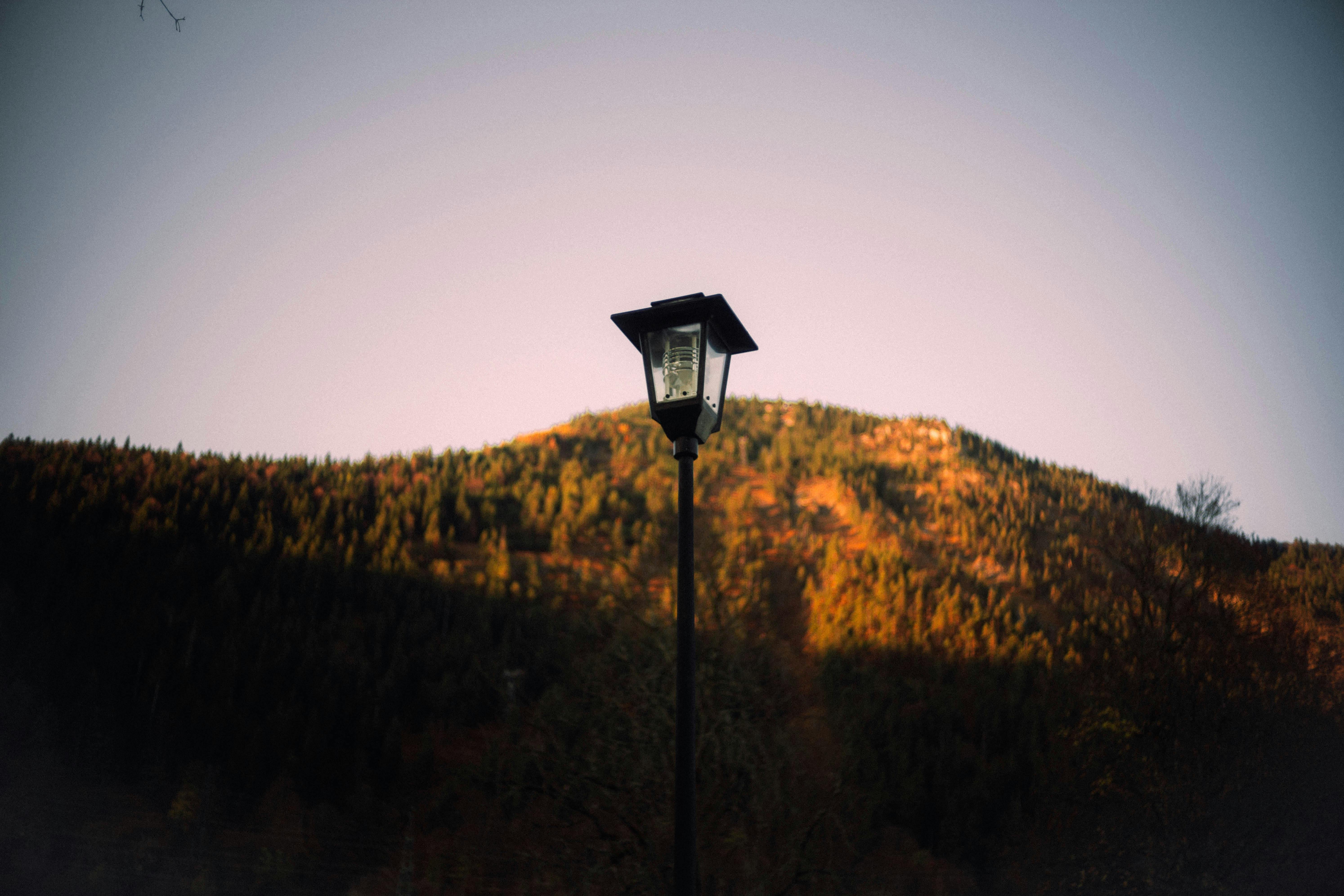 Turnedoff Street Light · Free Stock Photo