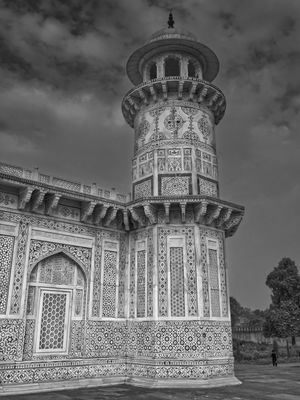Baby Taj detail