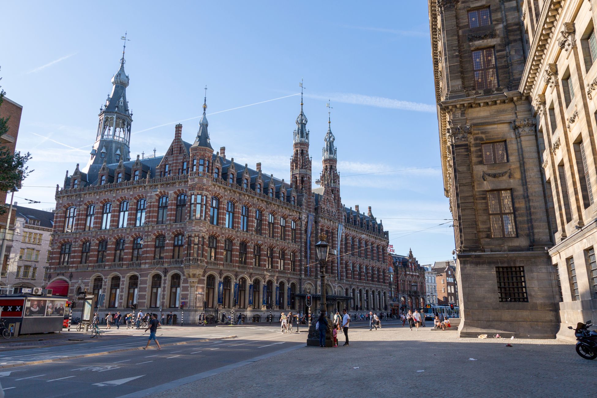 Nieuwe stadsdeelbestuurders in Amsterdam: mix van nieuw en bekend
