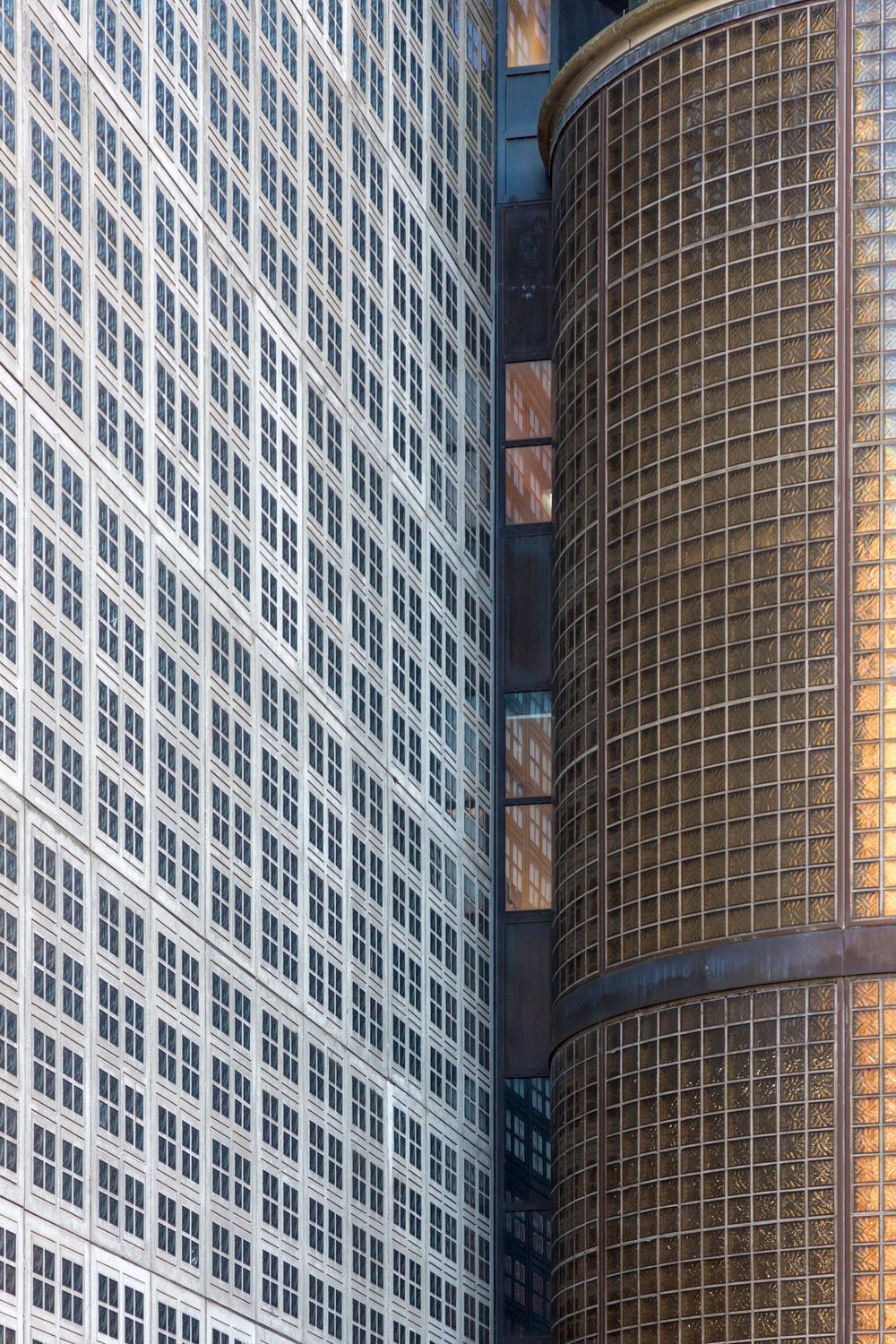 Modern Urban Architecture with Grid Patterns · Free Stock Photo