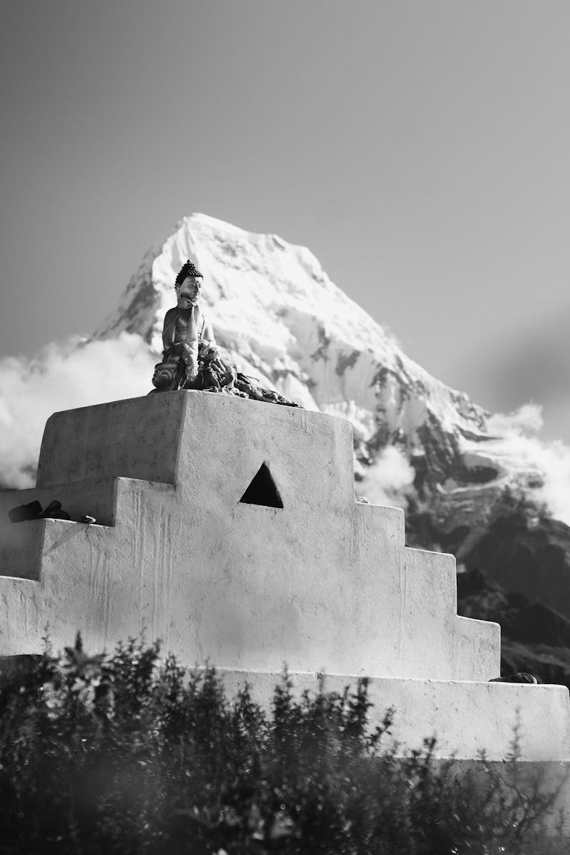 A Guide To A Proper Buddhist Funeral