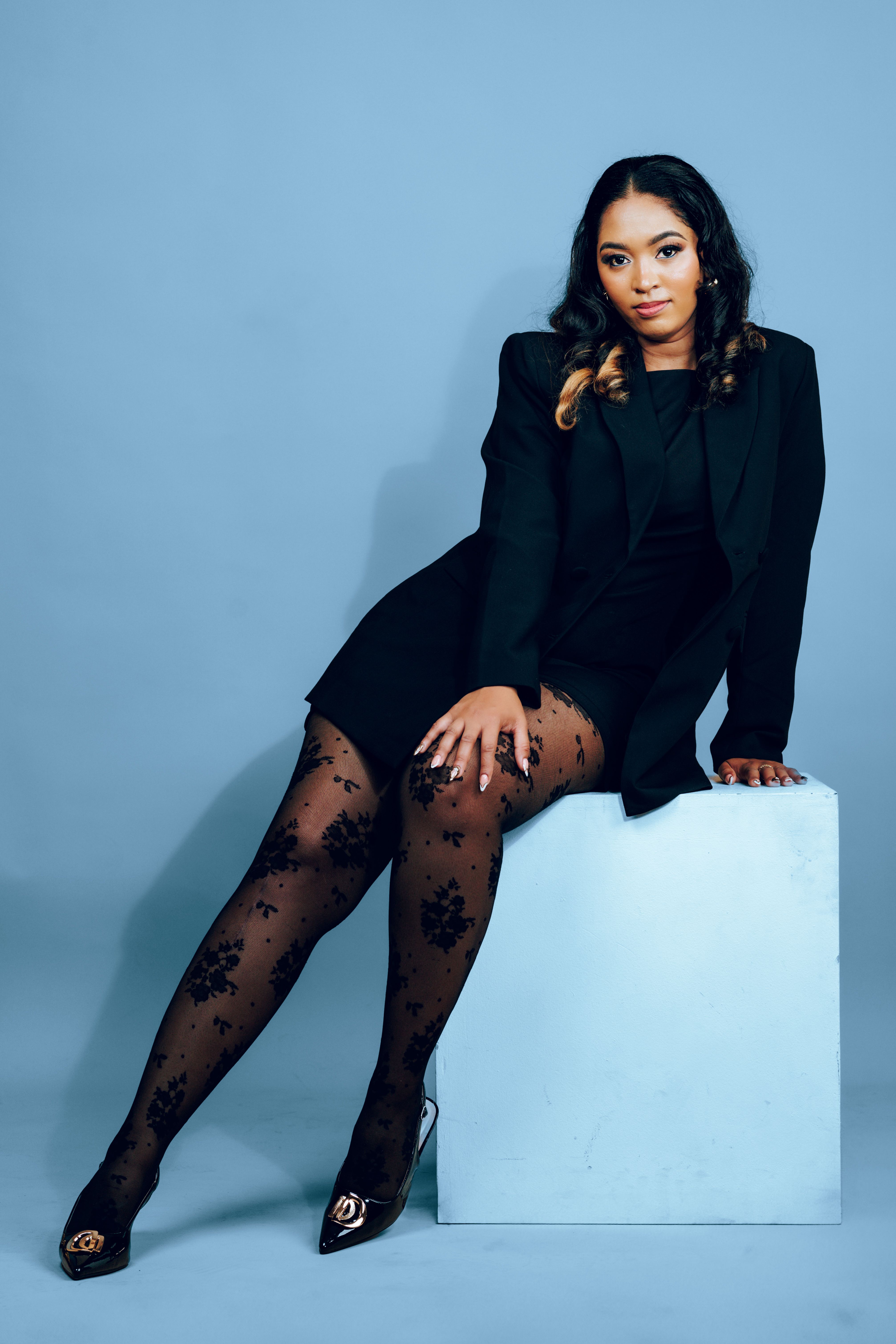 Black Tights Photos, Download The BEST Free Black Tights Stock Photos & HD  Images