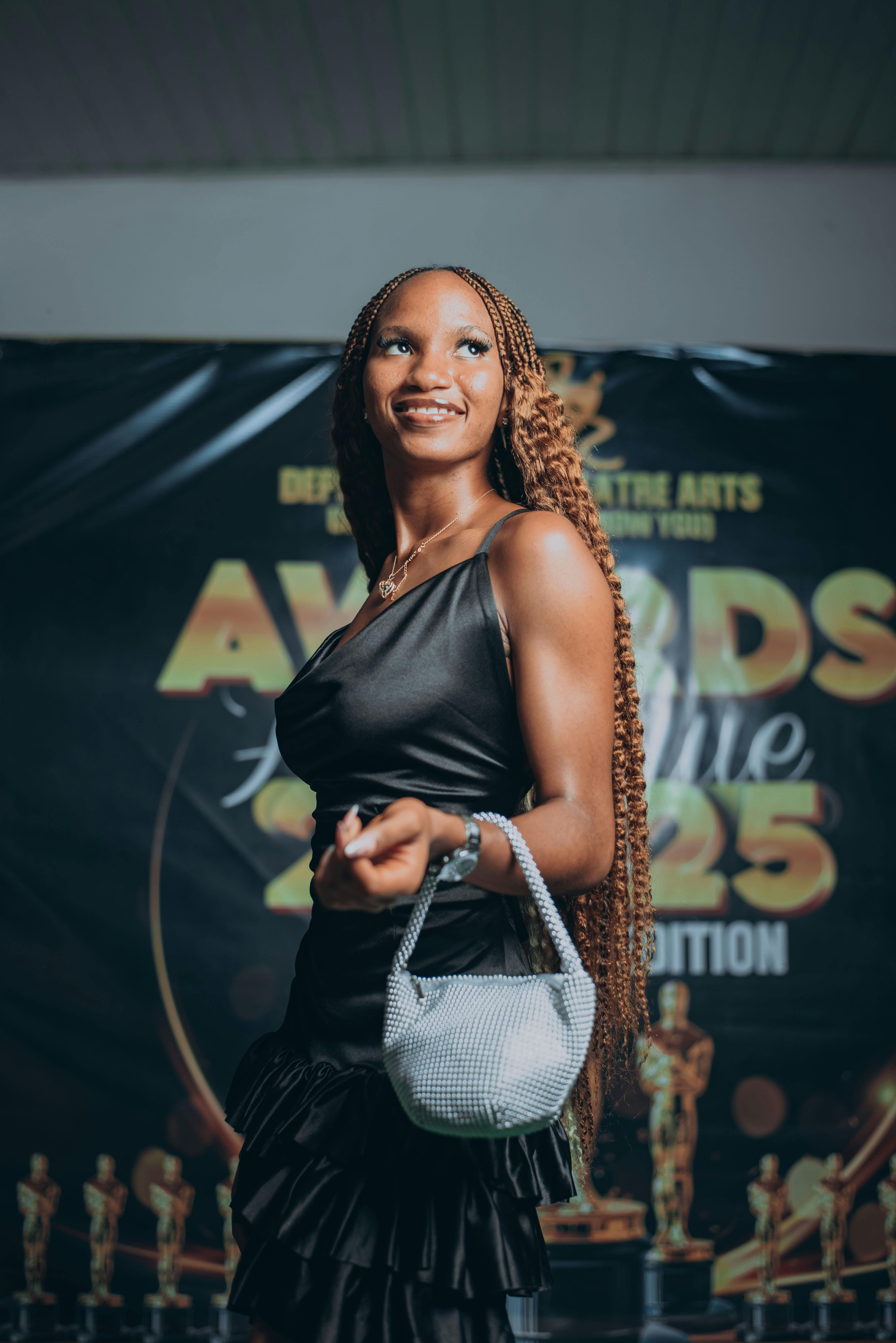 Premiul Galei Revistei Capital, acordat Conacului Olarilor din Baia de Fier