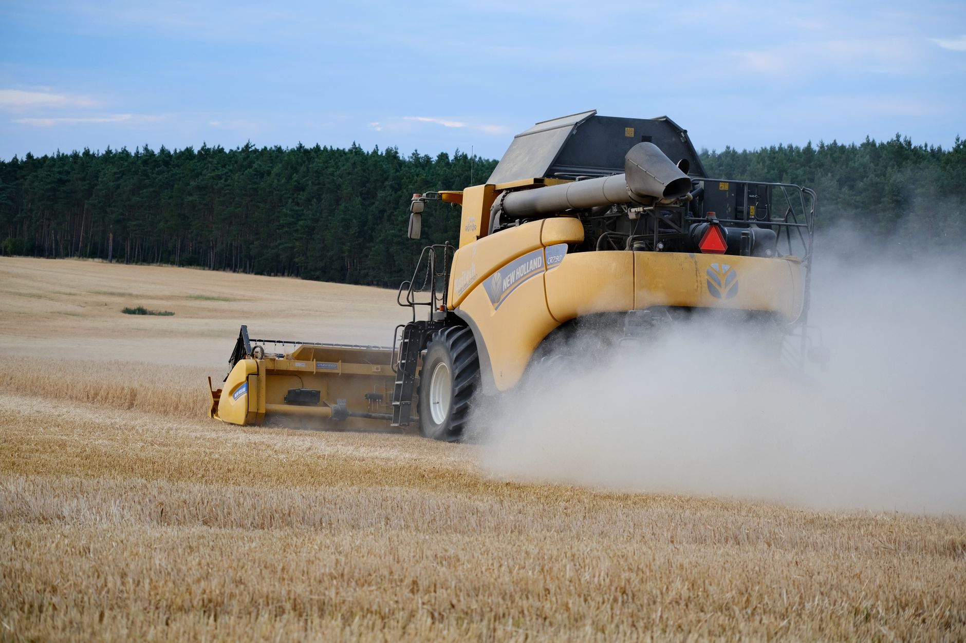 Product launches of March: part 2 (Vögele feeders, Wirtgen news, New Holland loaders, and more)