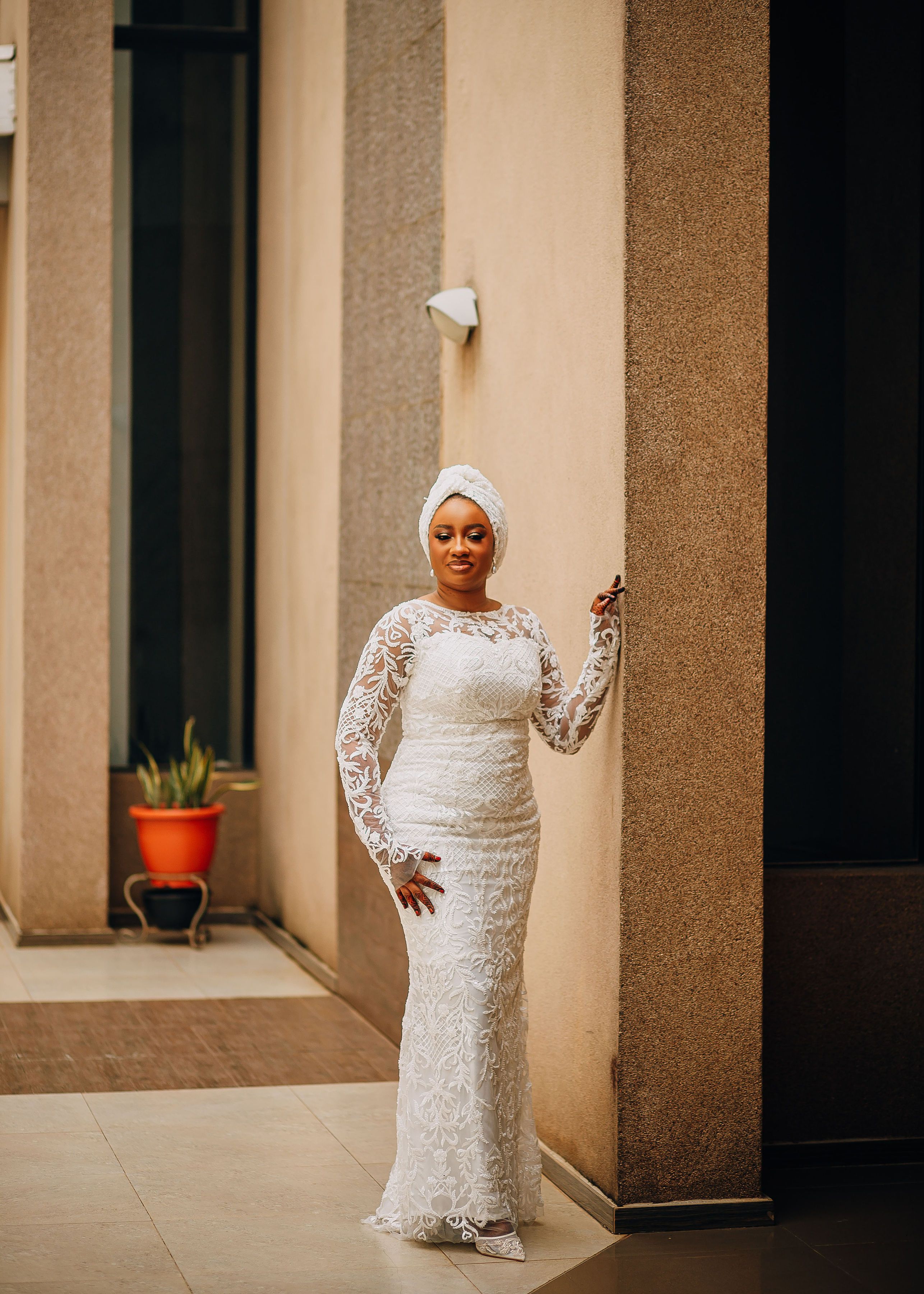 African White Lace Dress Styles Photos, Download The BEST Free African  White Lace Dress Styles Stock Photos & HD Images
