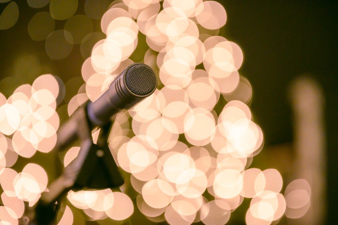 Free Selective Focus Photo of Microphone Stock Photo