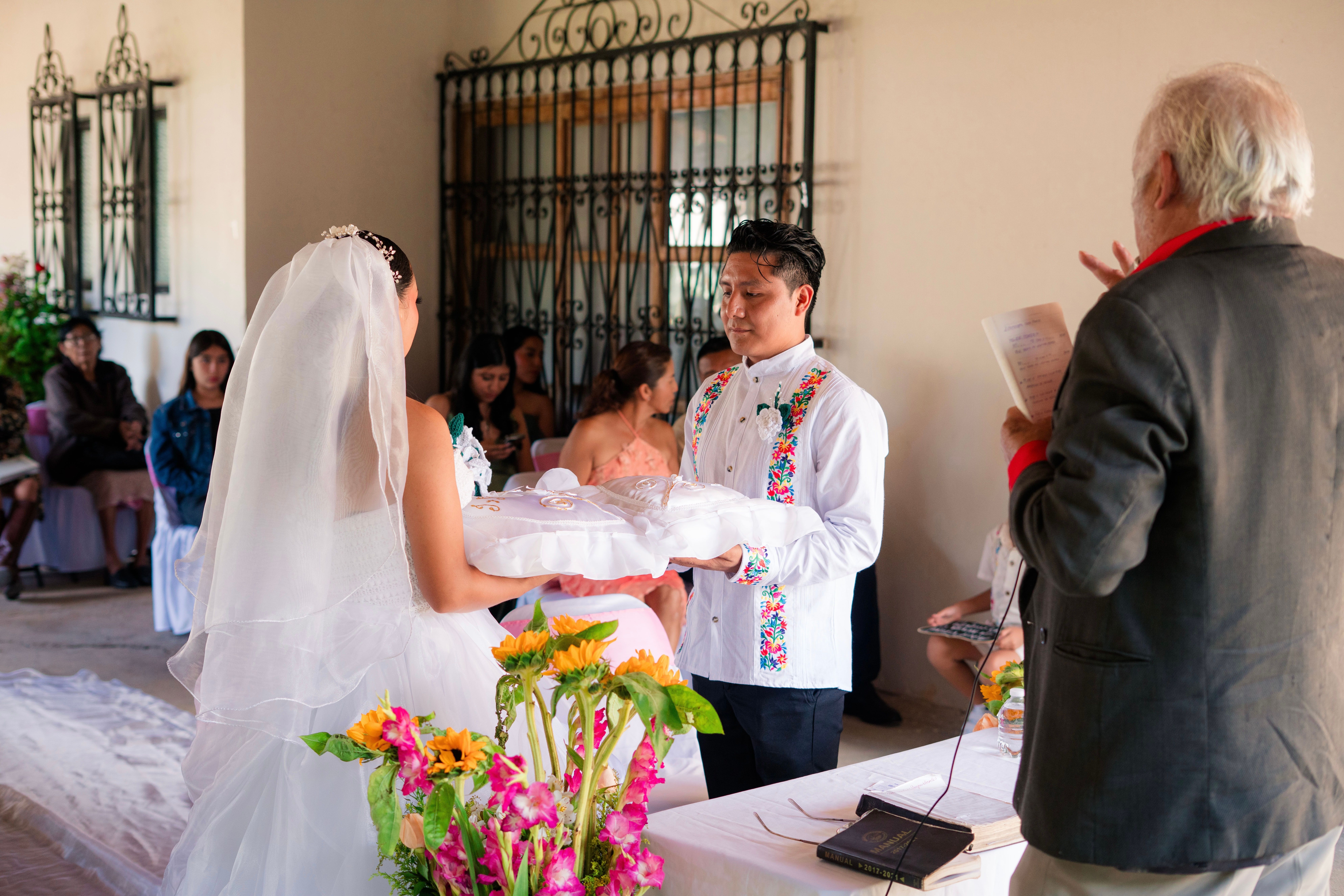 Wedding officiant Dallas Texas