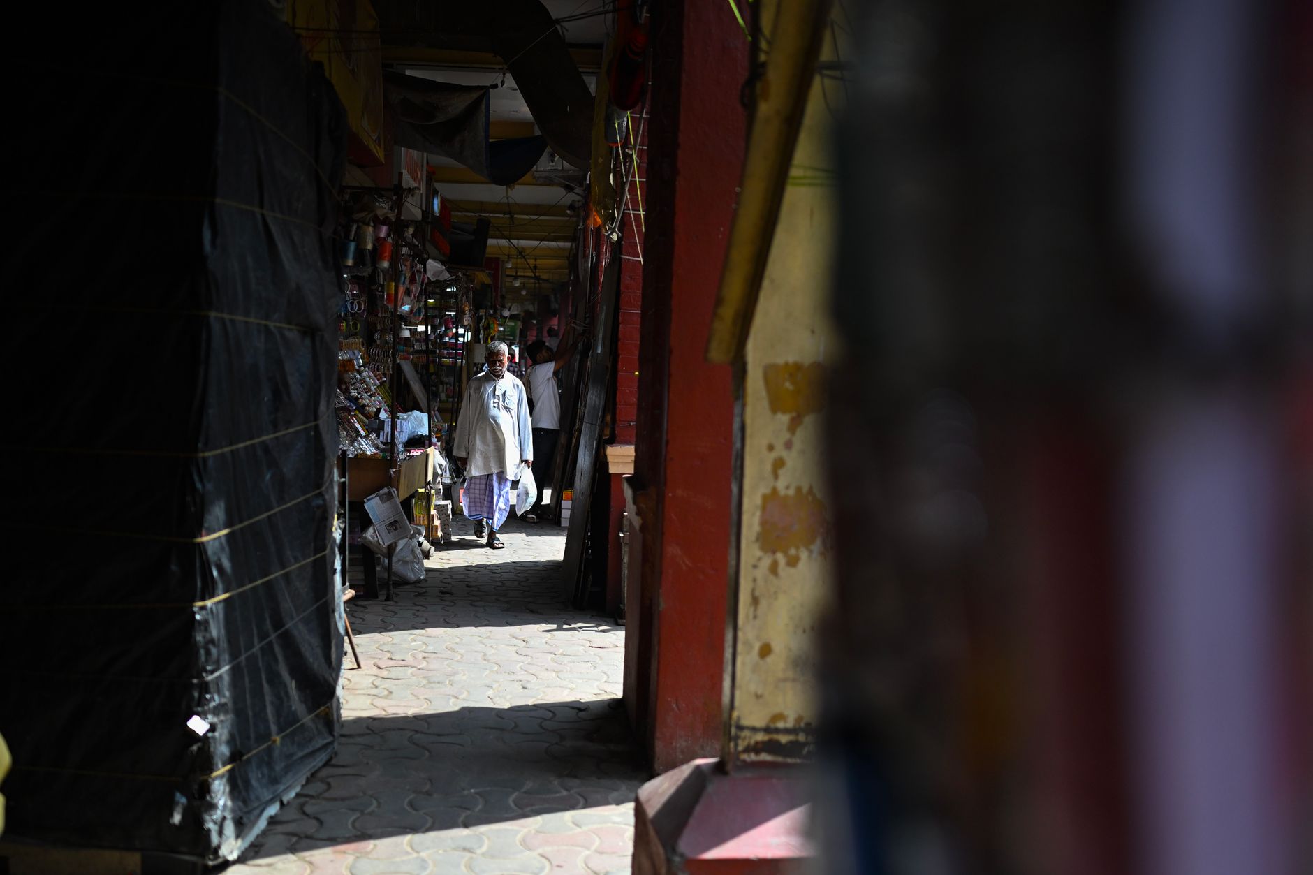 Featured image for the article: Delhi High Court rejects Khan Market group’s plea for uniform NDMC property-tax assessment