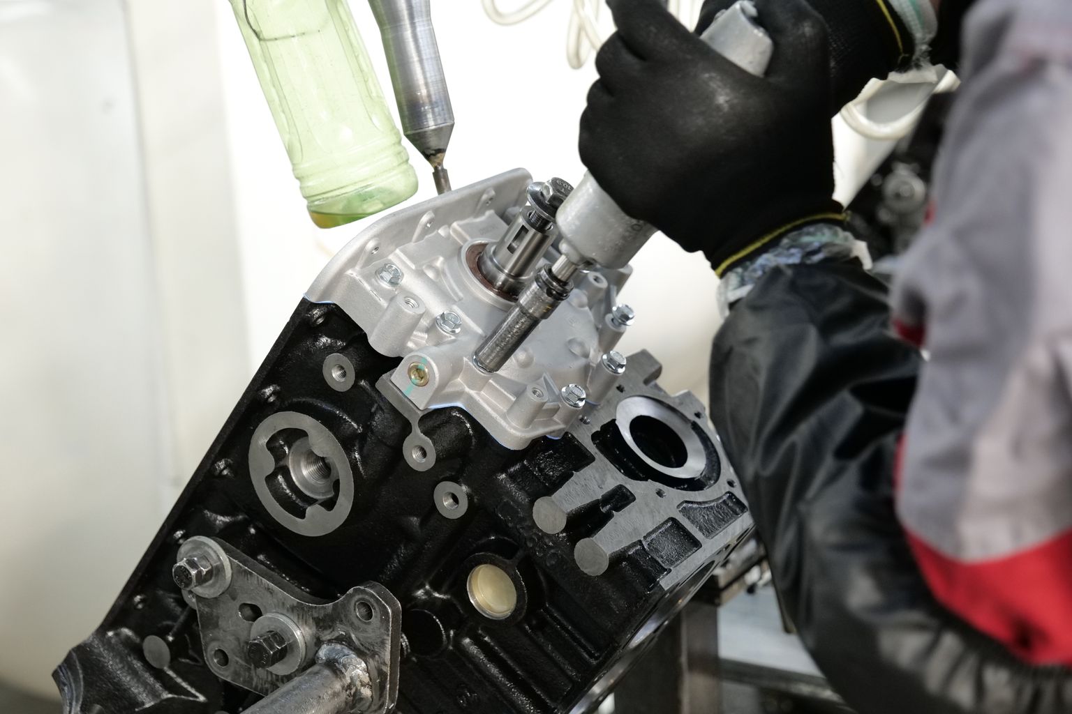 Refacción de motor fabricada a medida con tolerancias de precisión⁣‌​‌​‌⁣