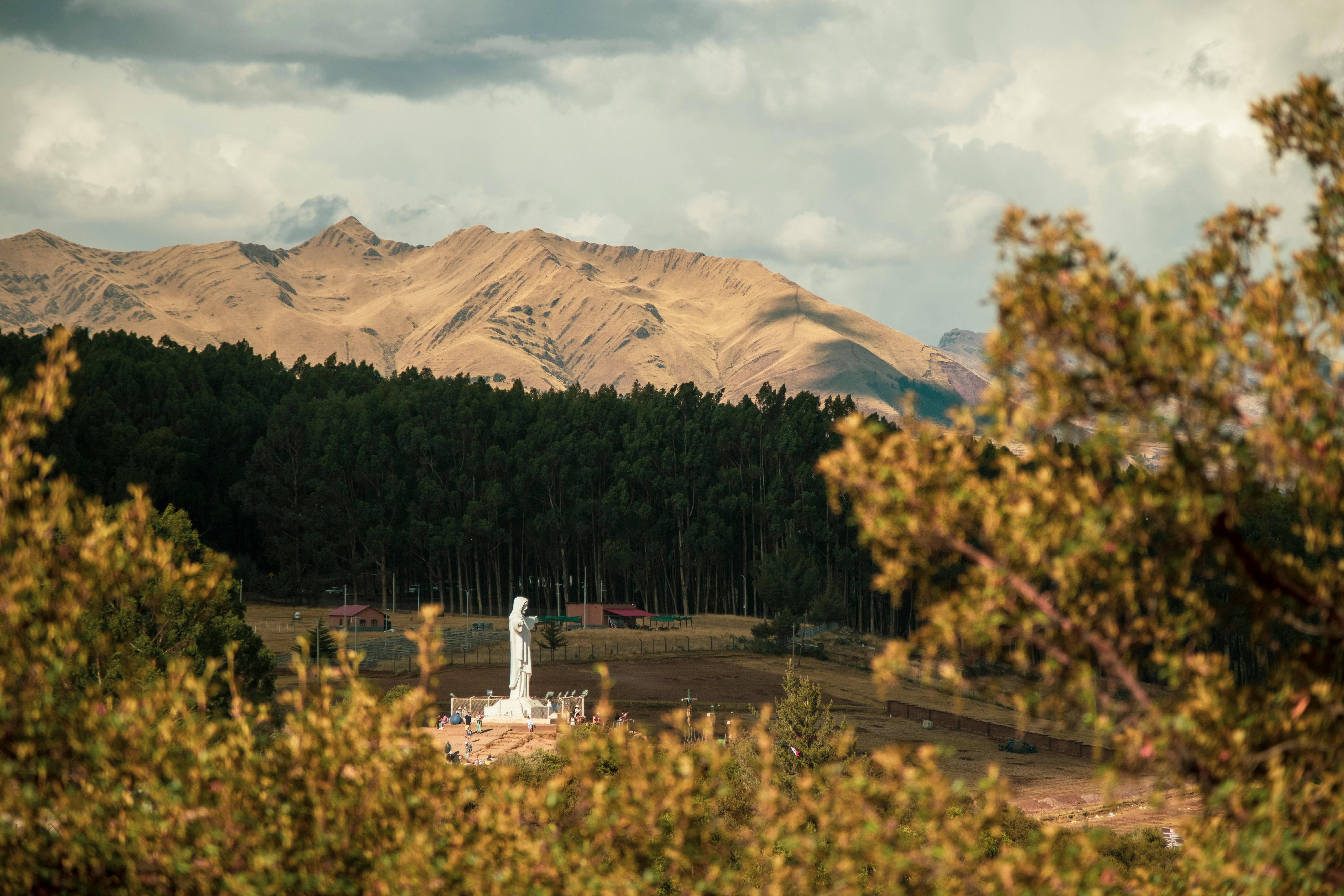 Landmarks in Andes