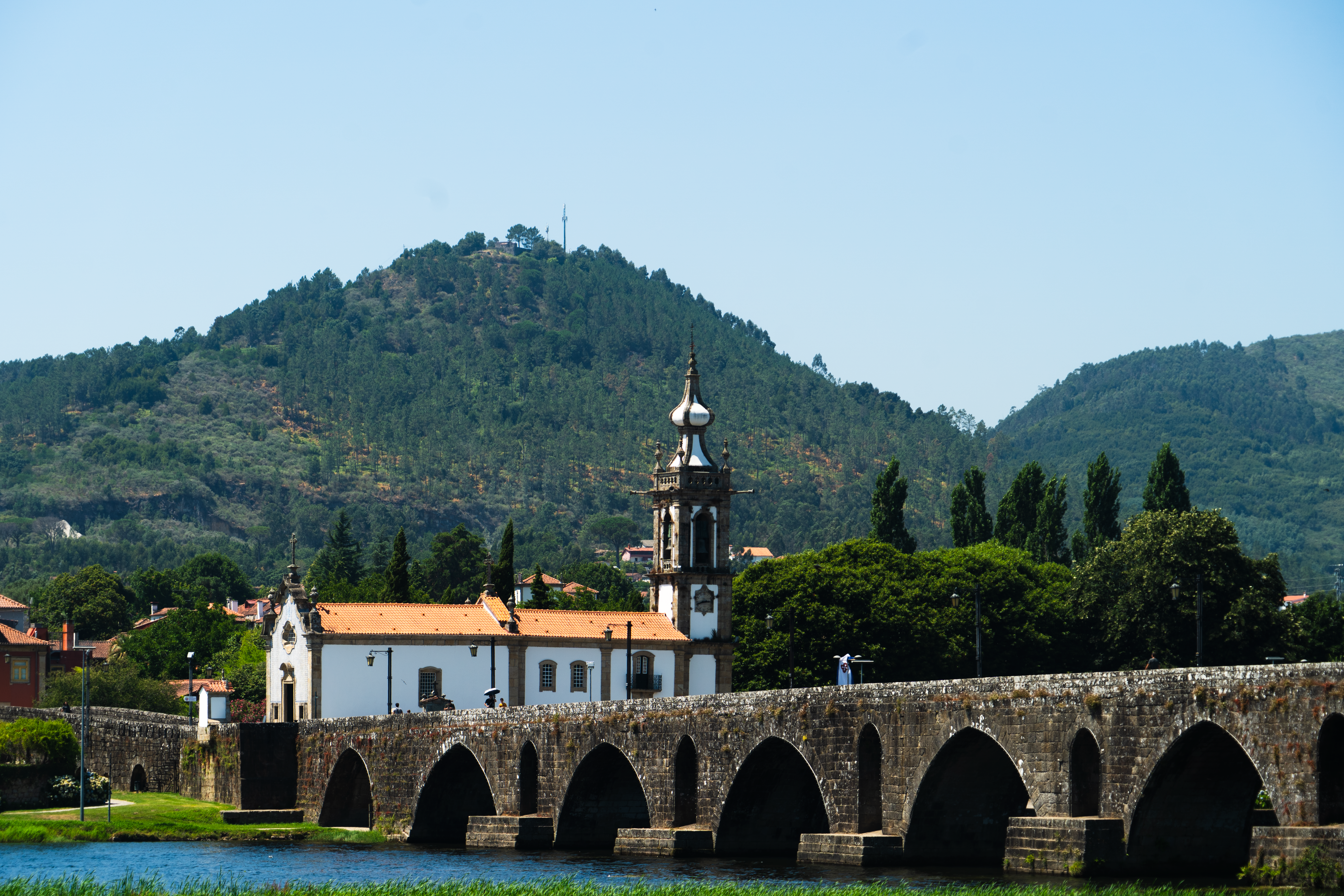 Igreja e Ponte de Sao Goncalo