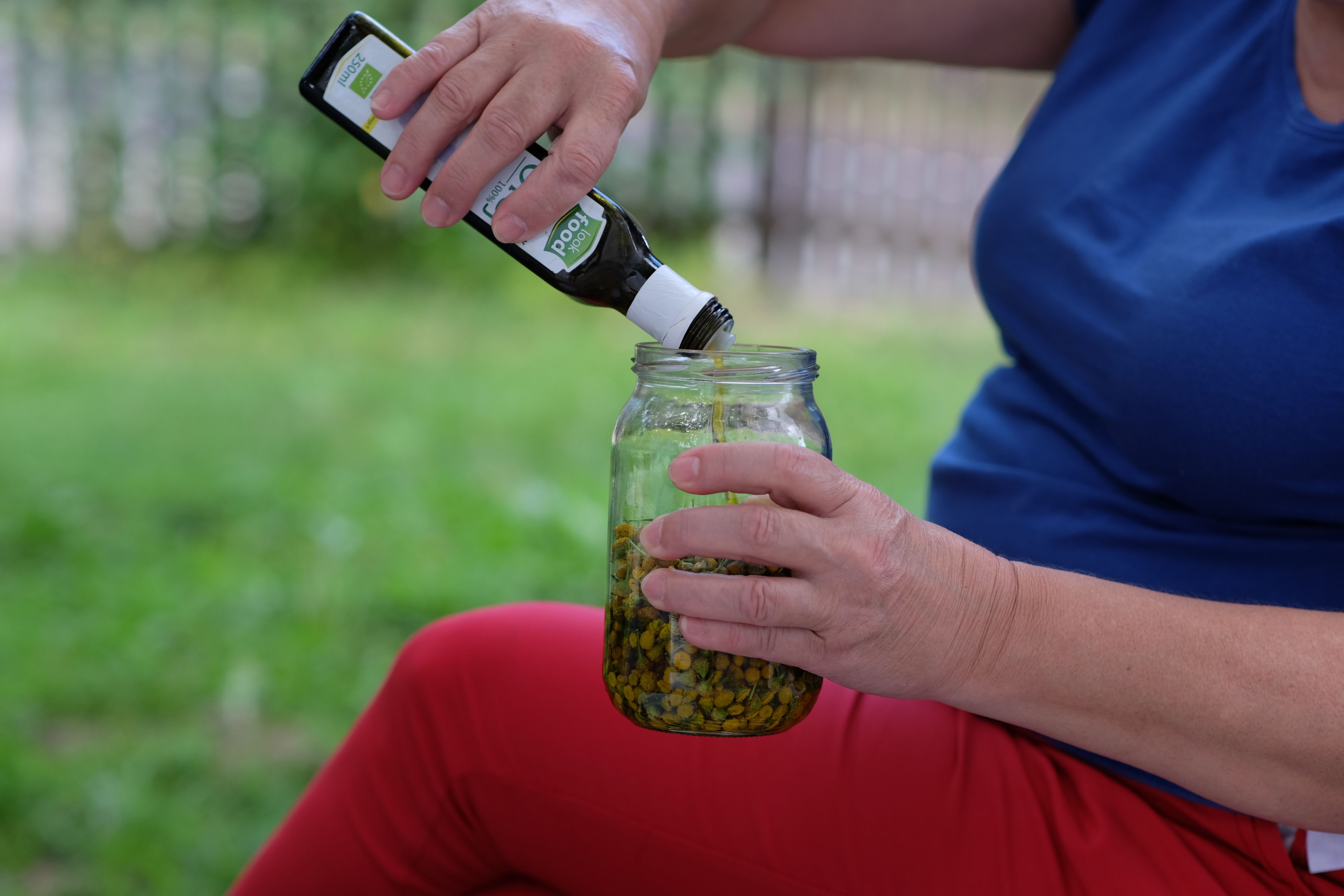 cannabis hemp oil — Photo by Roman Biernacki on Pexels