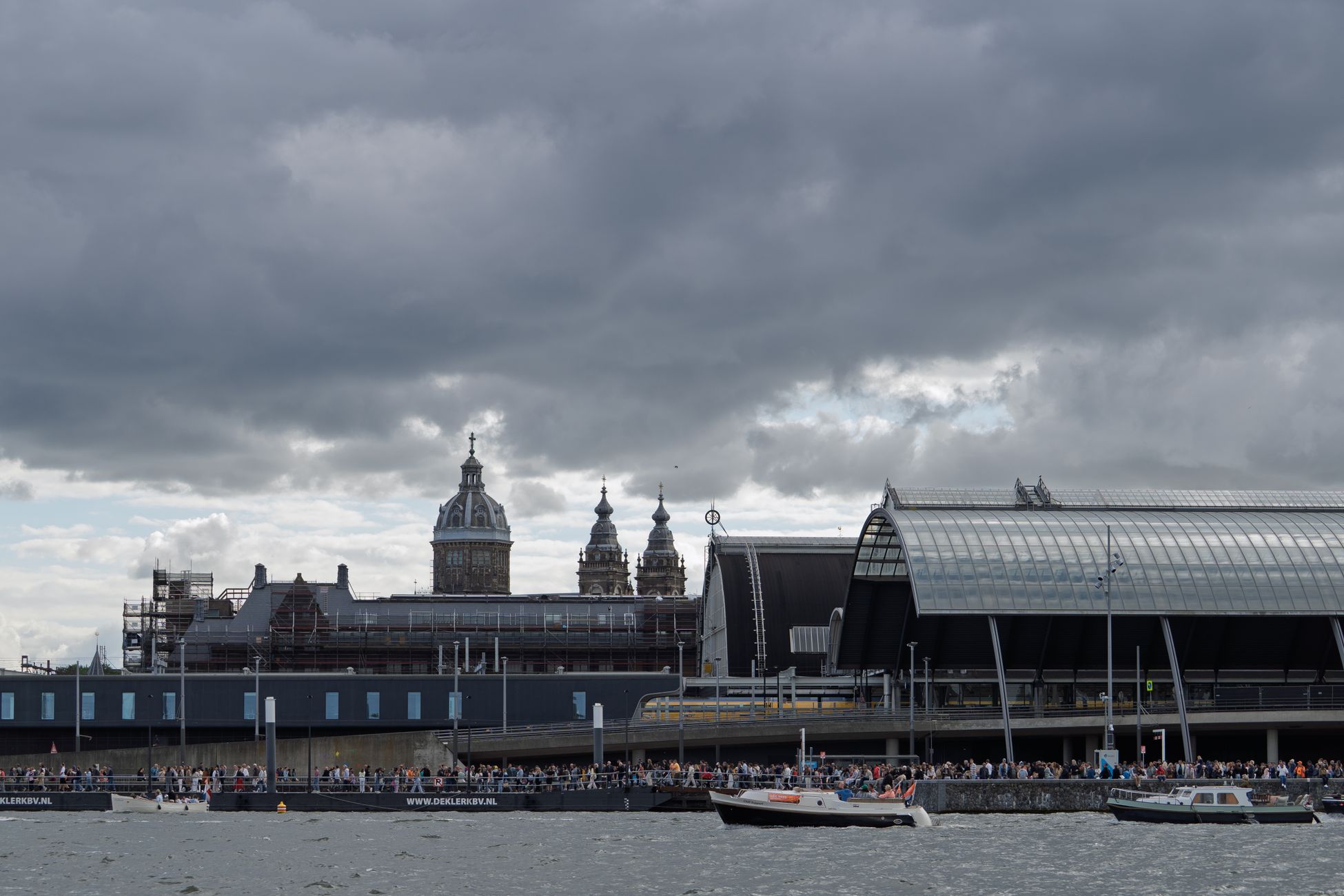 SC Cambuur voorzitter luidt noodklok; Friesland op Pride Amsterdam