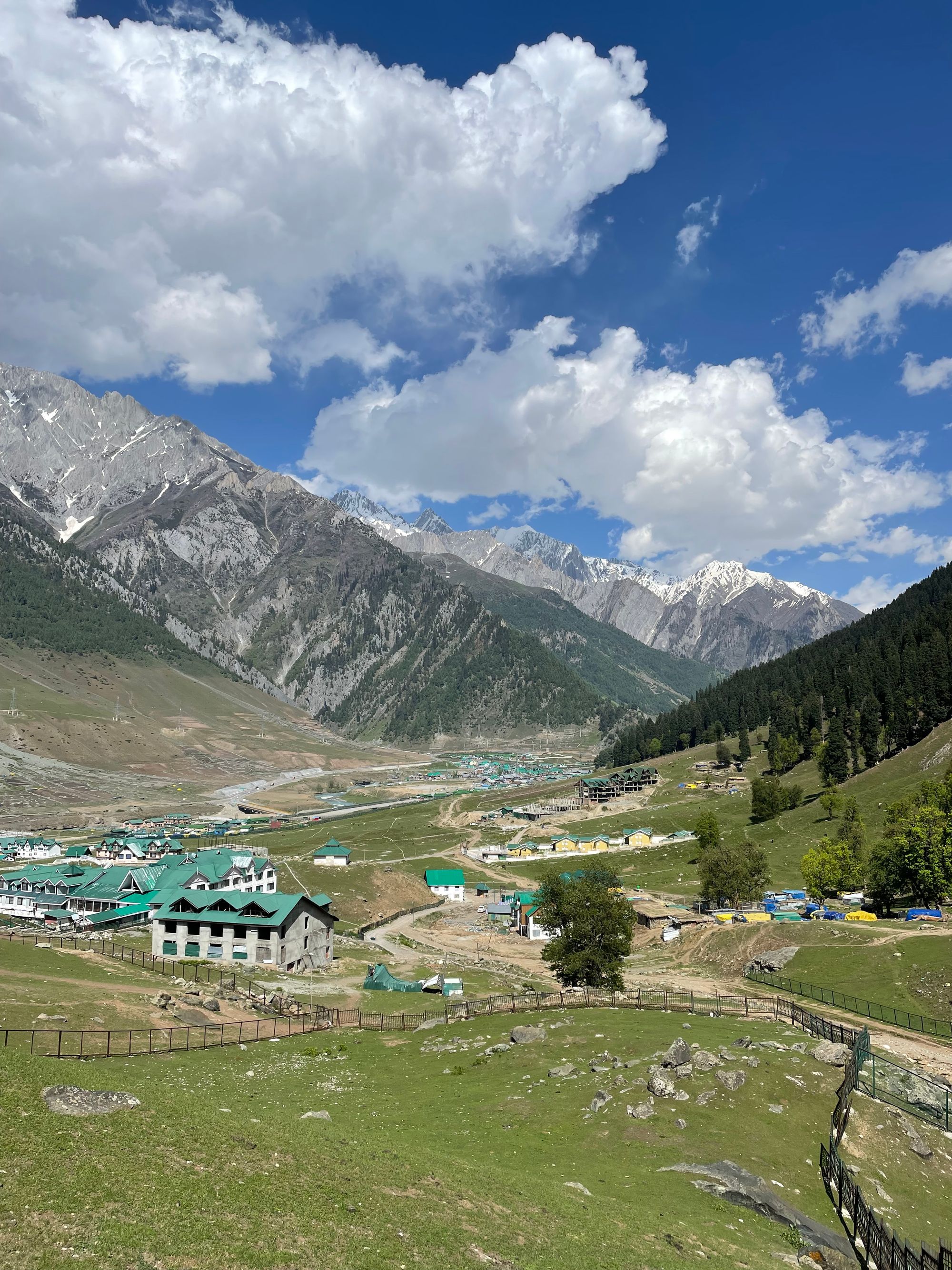 Kashmir Scenic Explorer