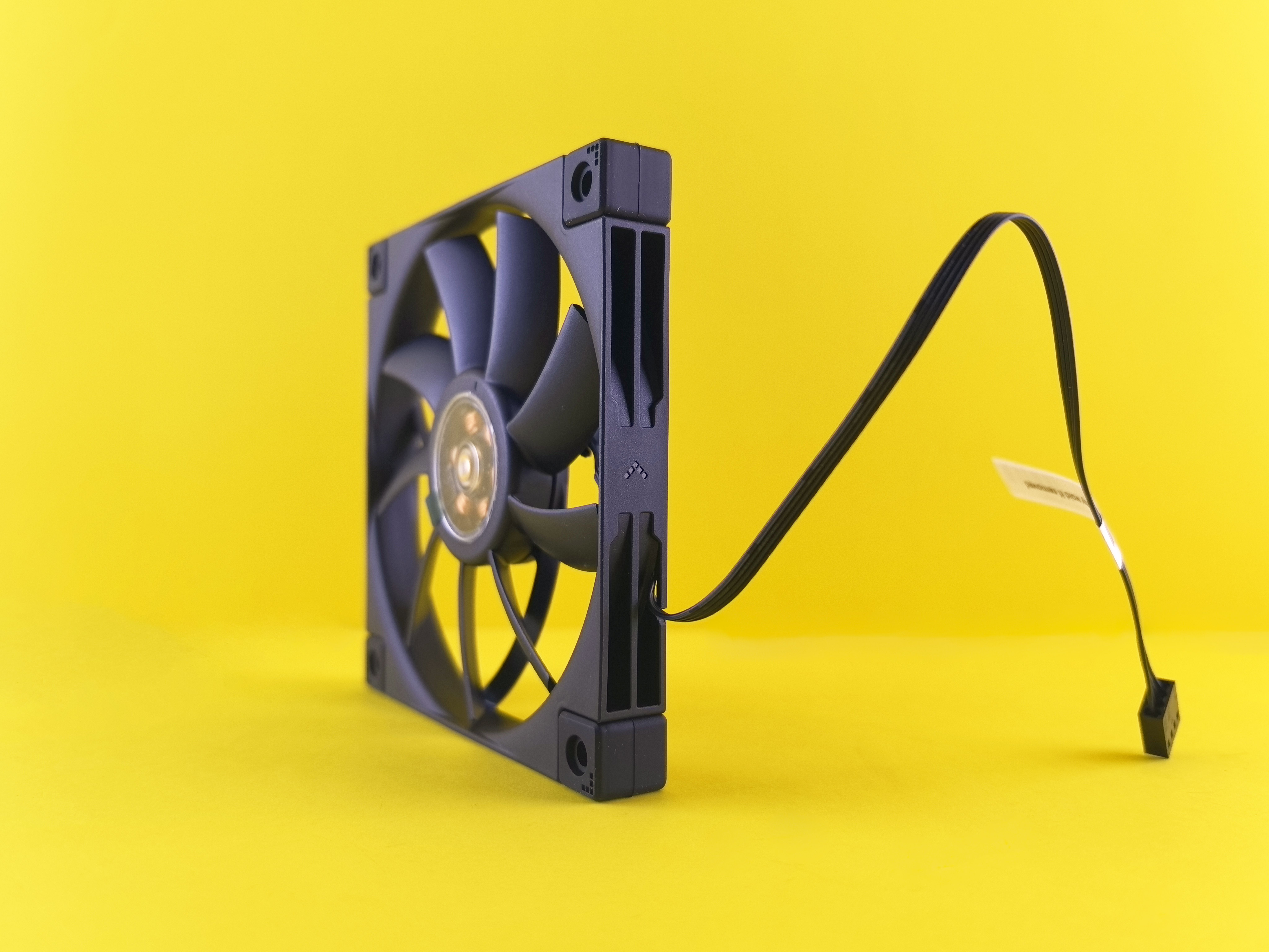 High-Performance Black Computer Fans