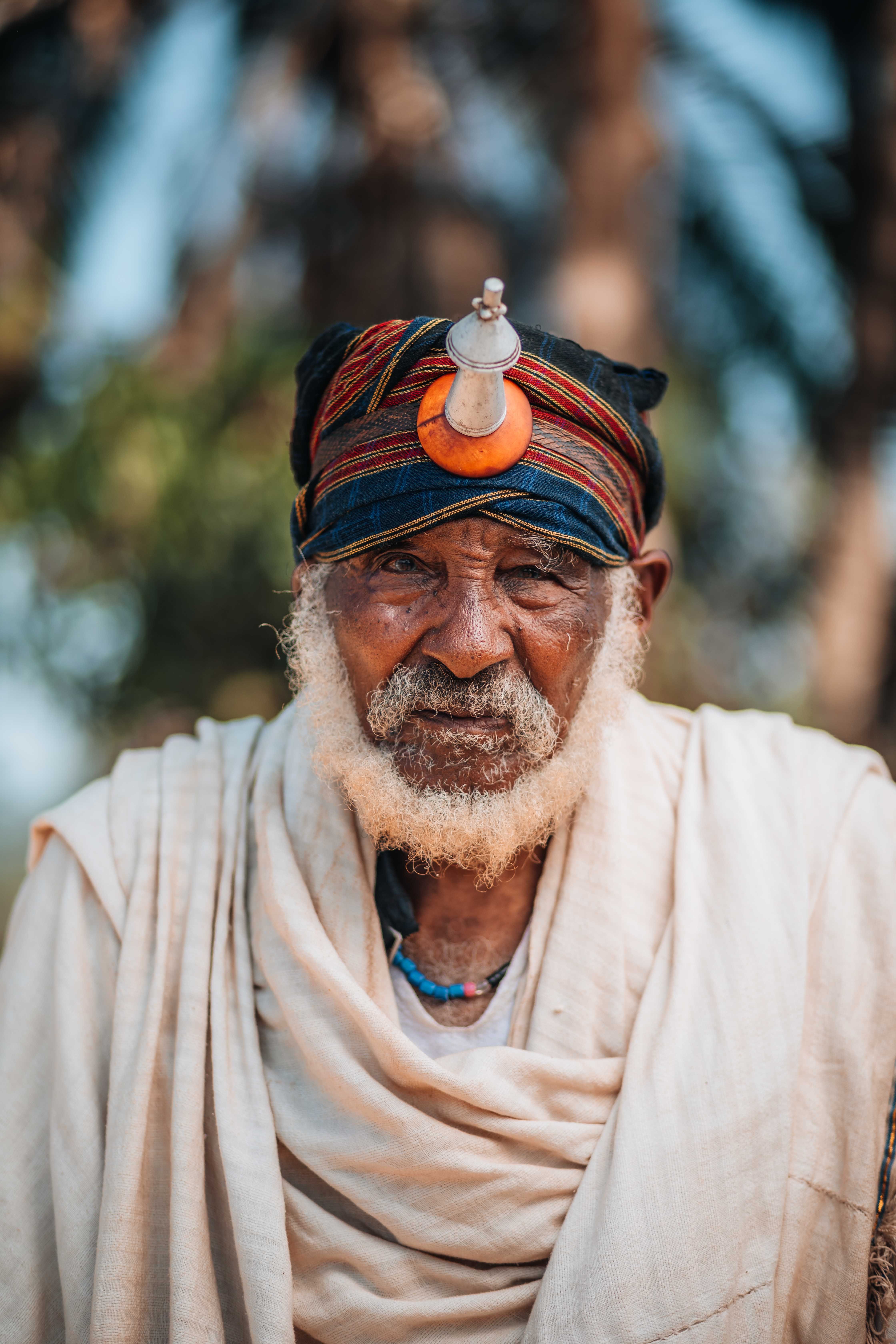 Elderly Indian Man with Traditional Attire in Varanasi · Free Stock Photo