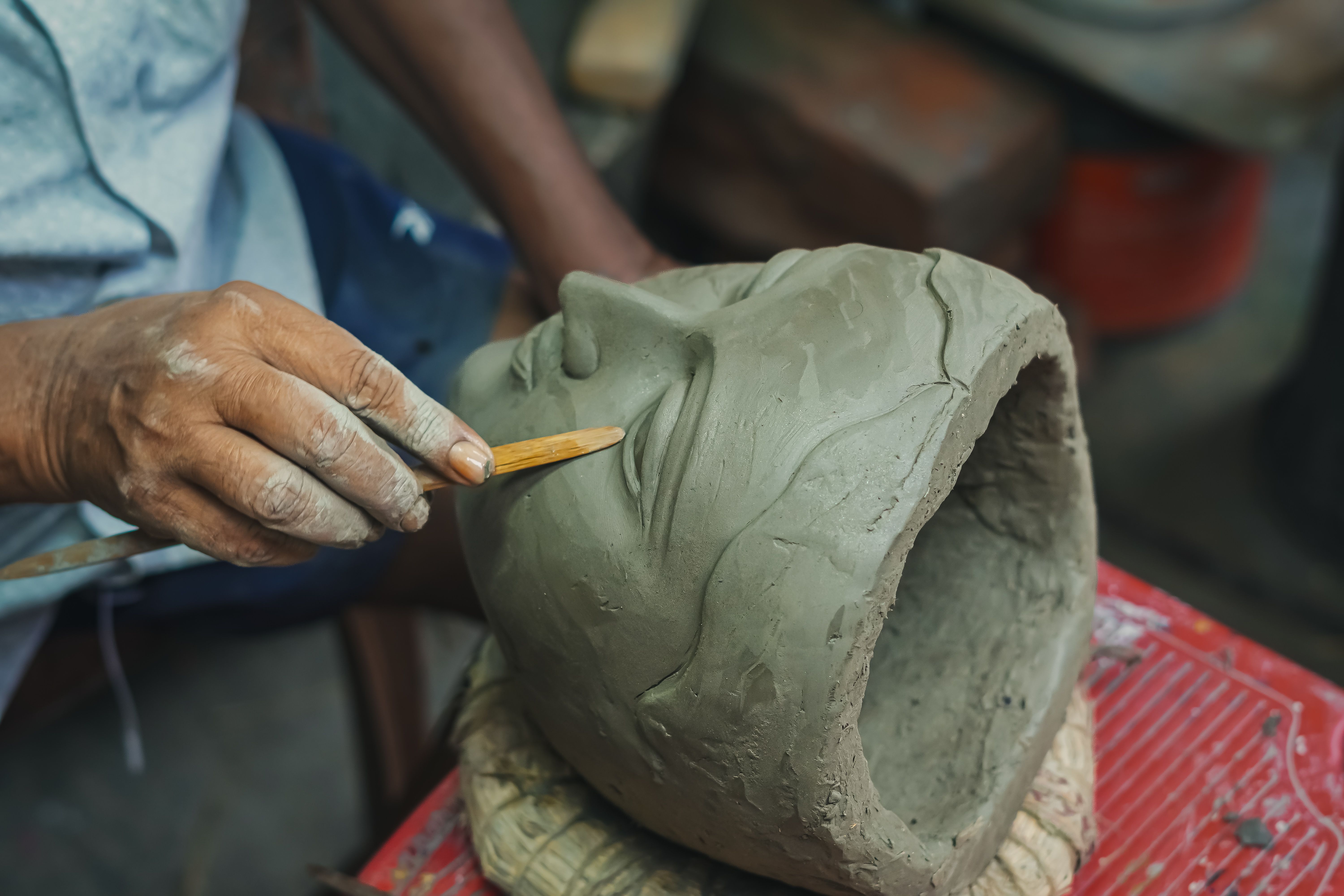 Escultura en arcilla de Klbestudio
