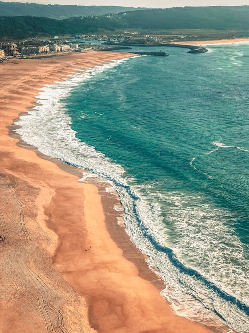 Vista Aérea De La Costa Del Mar